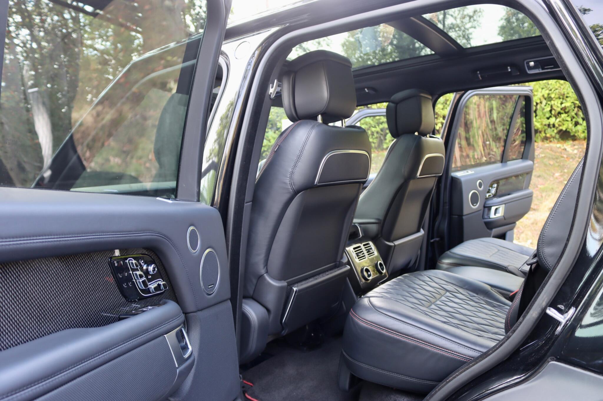 Land Rover Range Rover view 4