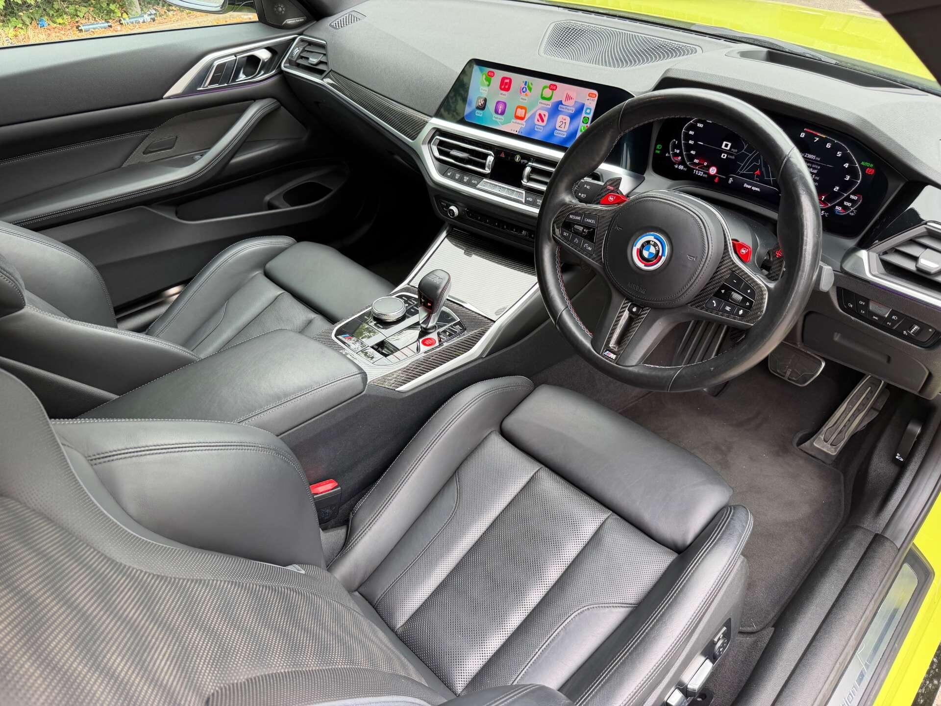BMW M4 view 24
