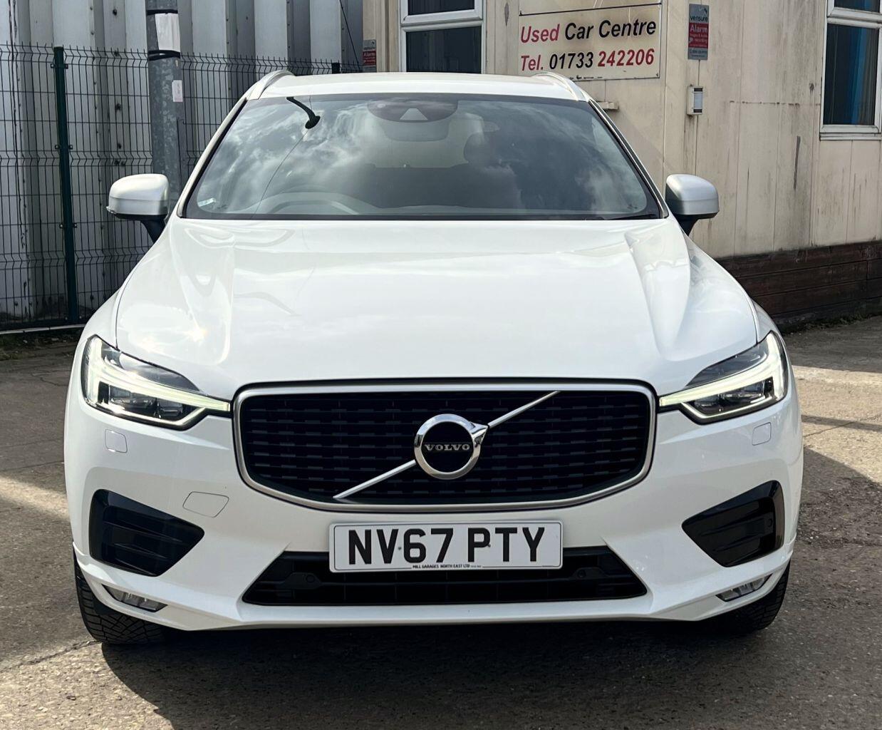 Volvo XC60 view 5