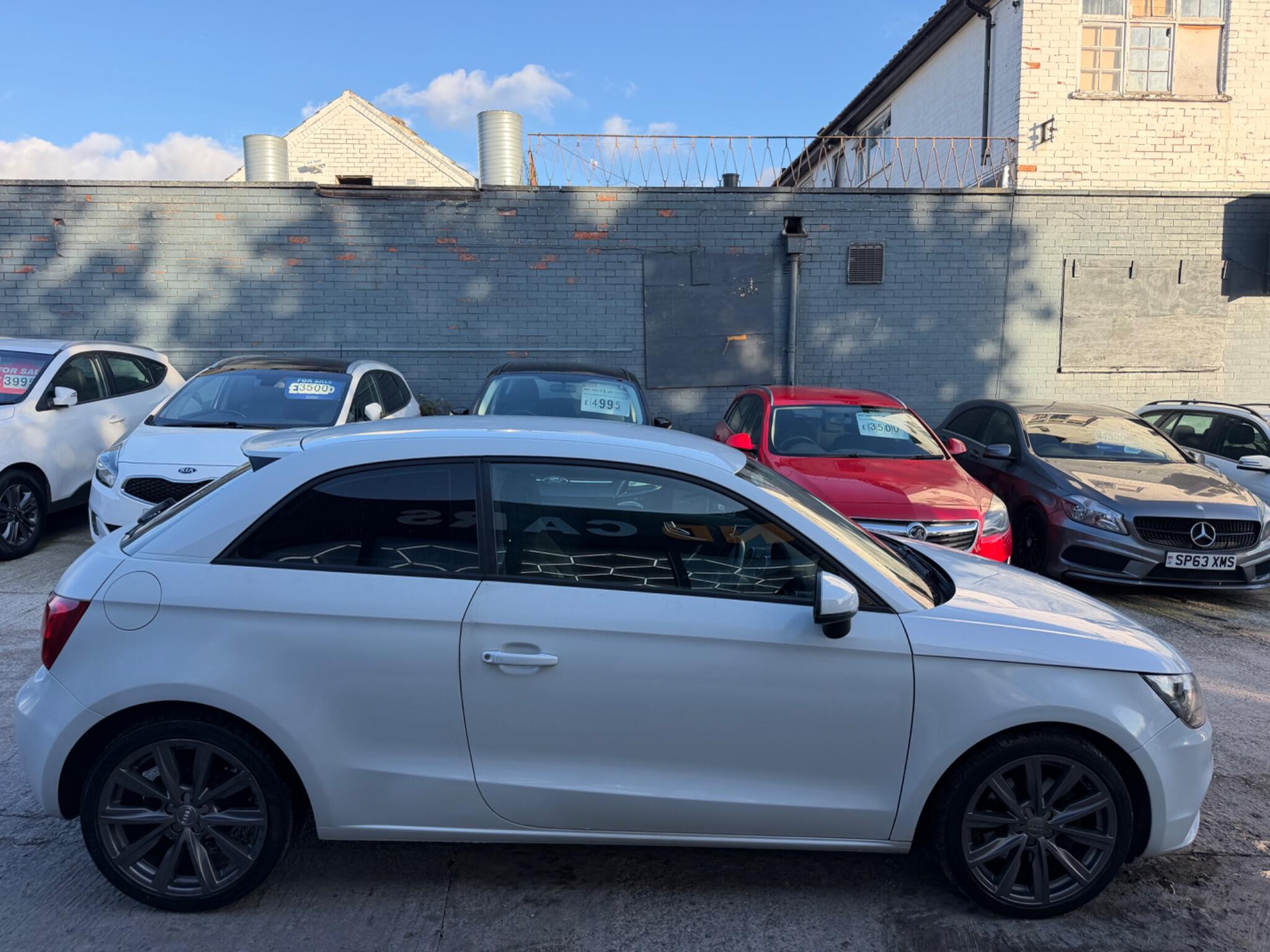 Audi A1 view 7