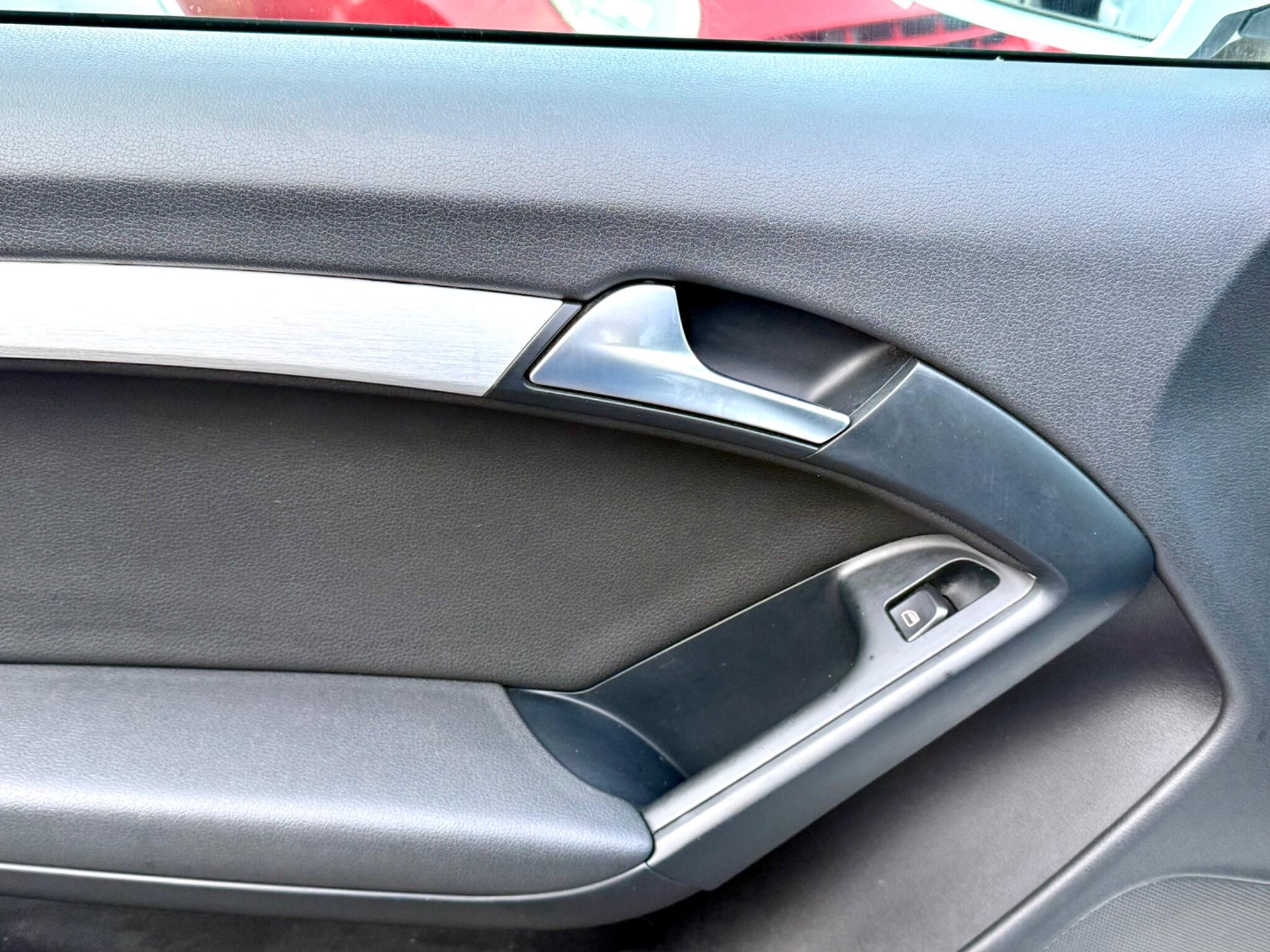 2009 Audi A5 Cabriolet image 36
