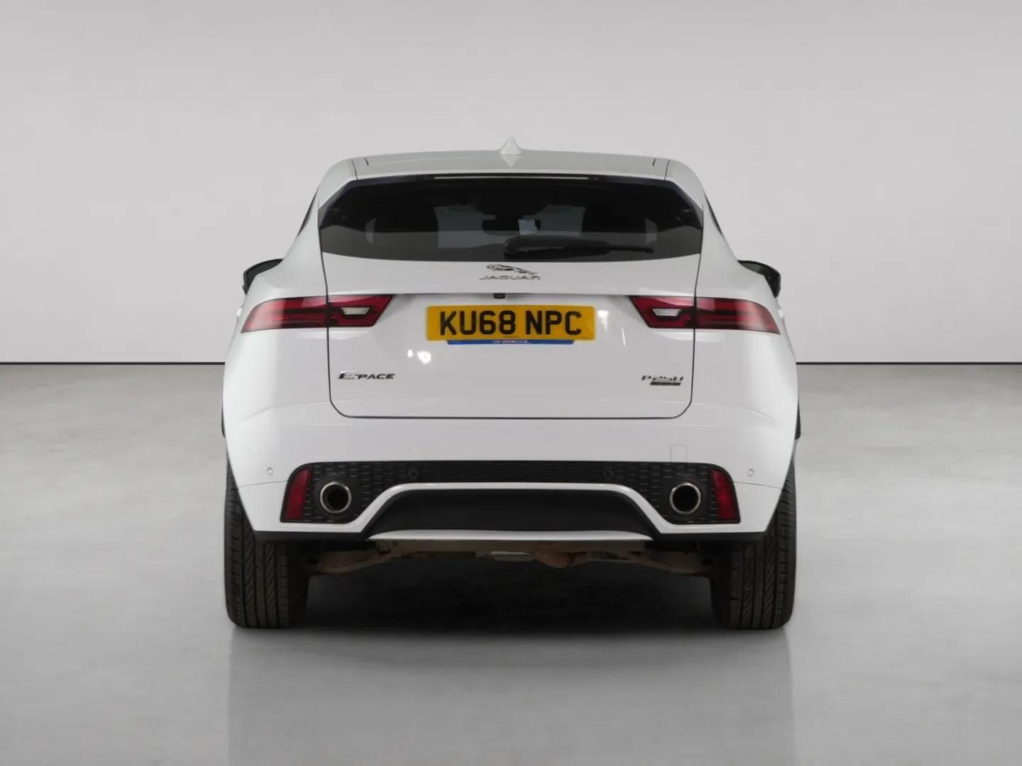 Jaguar E-Pace view 7
