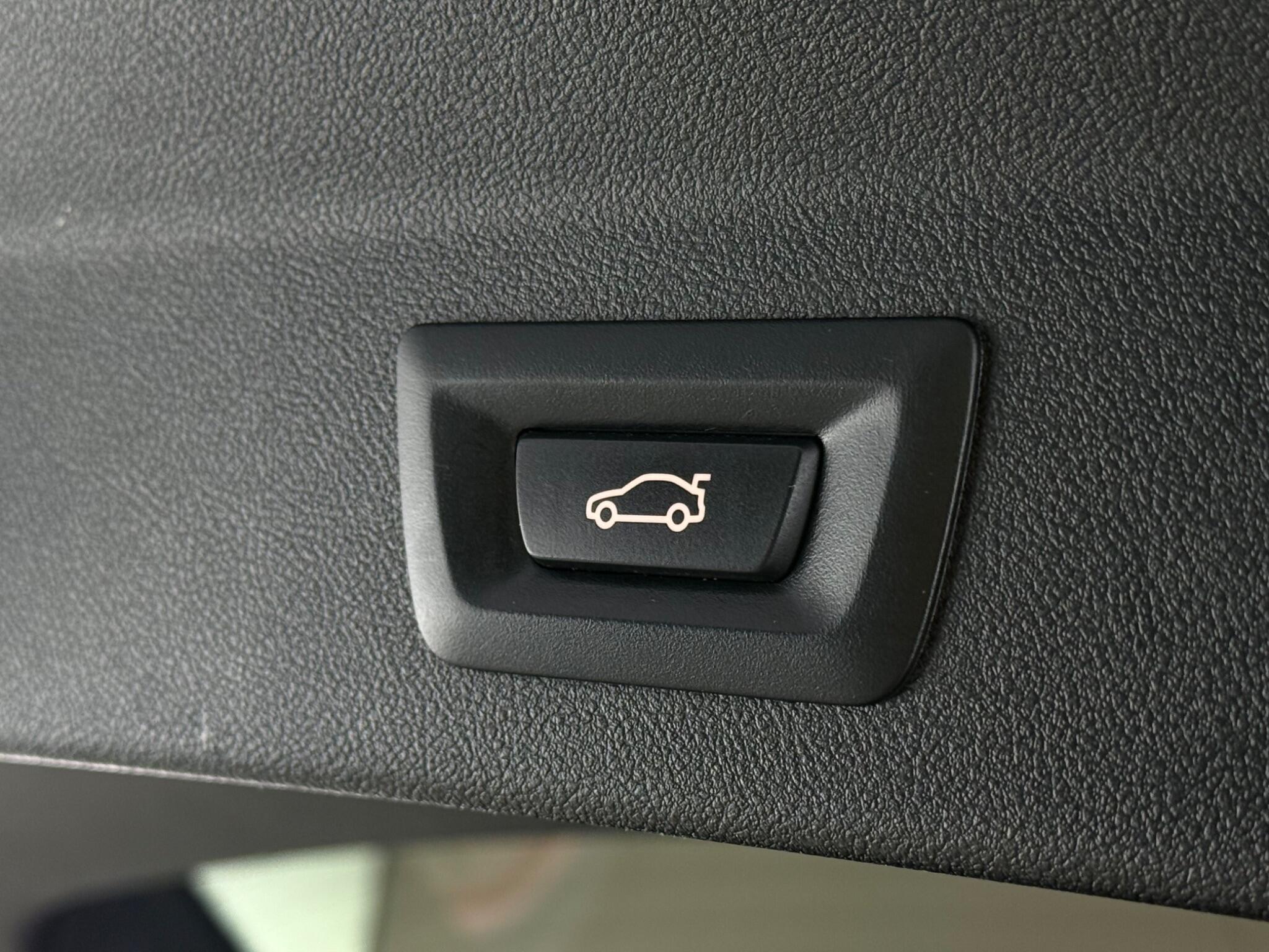BMW X3 view 29