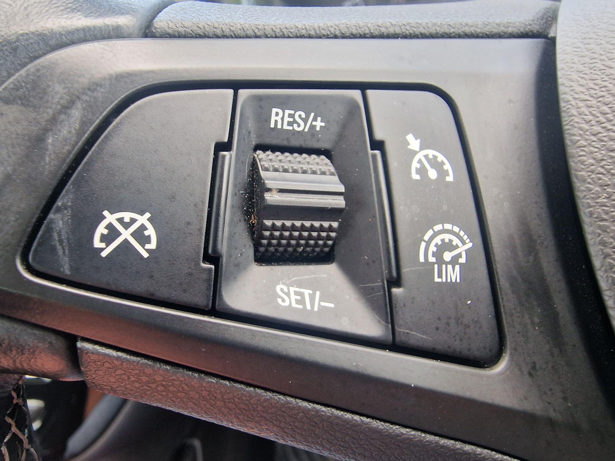 Vauxhall Corsa view 29