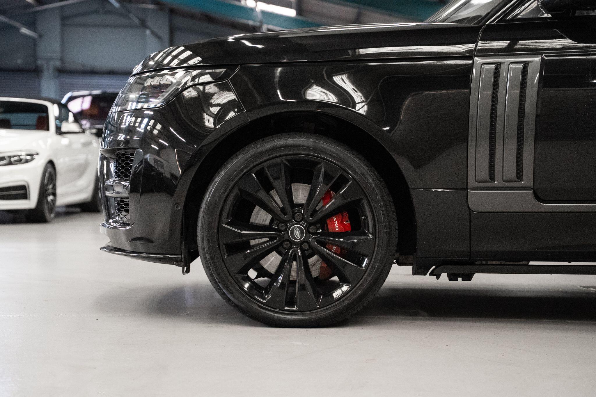 Land Rover Range Rover view 13