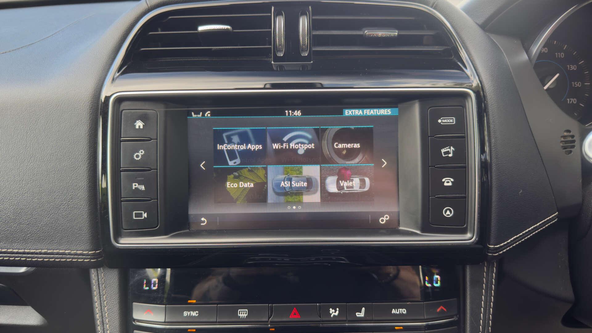 Jaguar F-Pace view 30