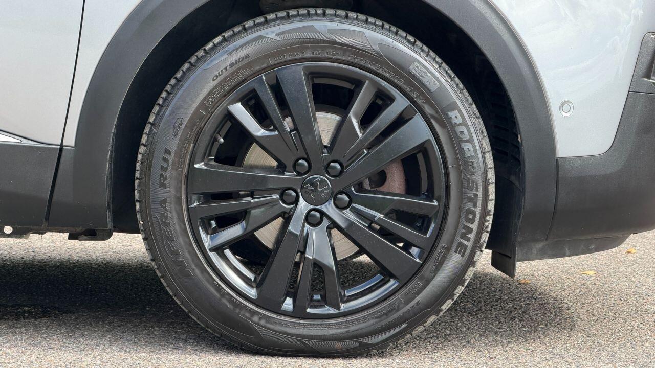 Peugeot 3008 view 40