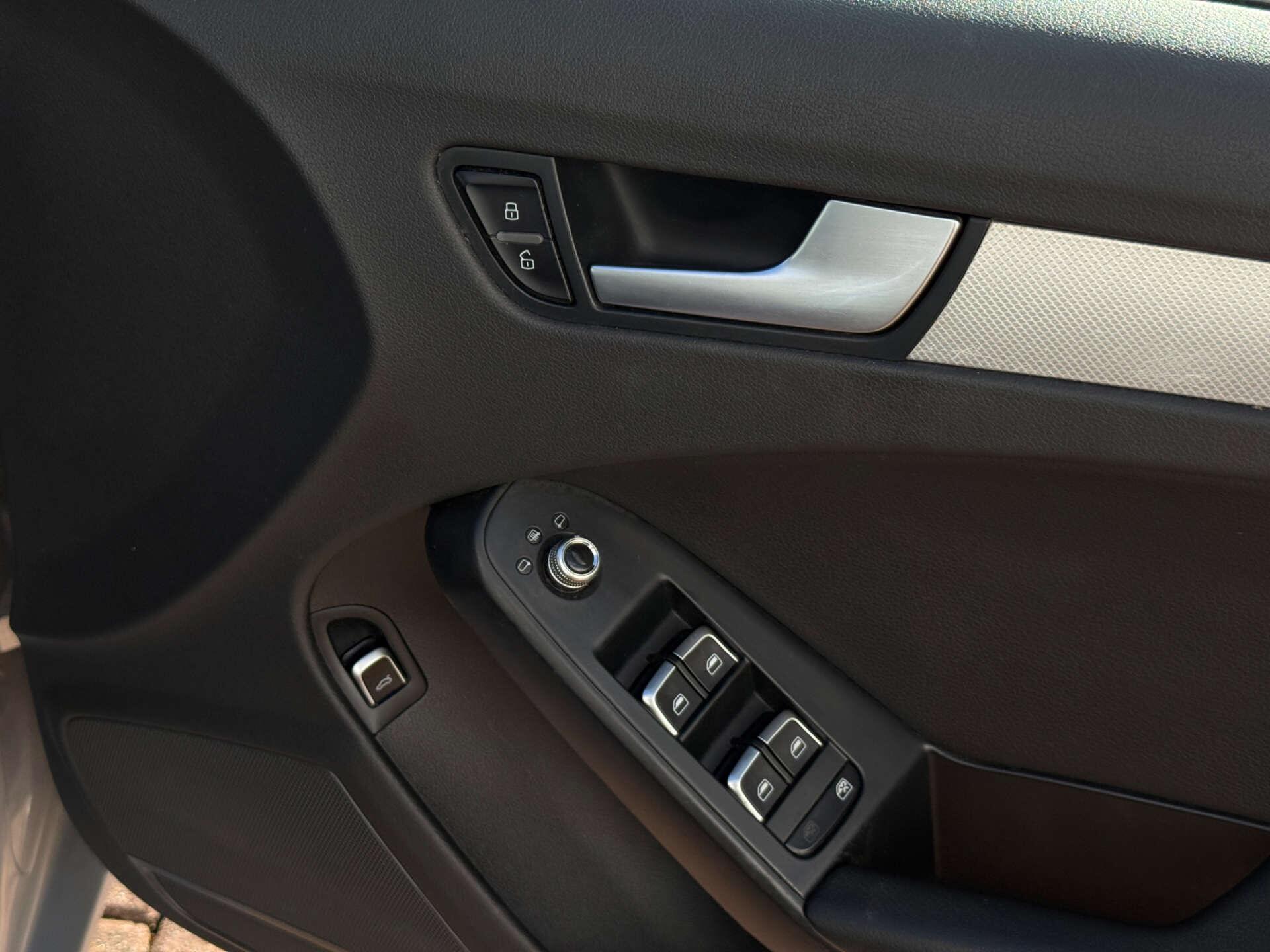 Audi A4 view 17