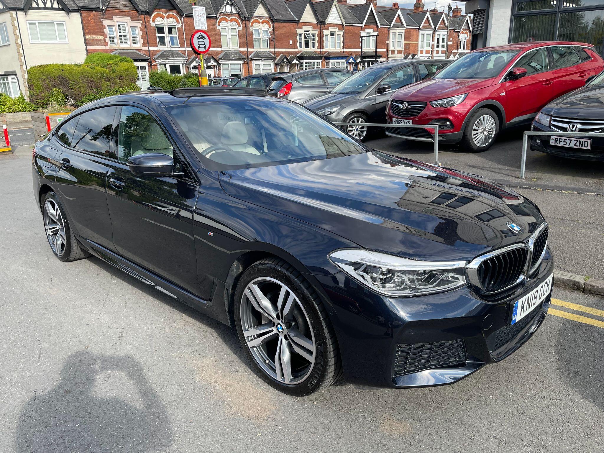 BMW 6 Series view 9