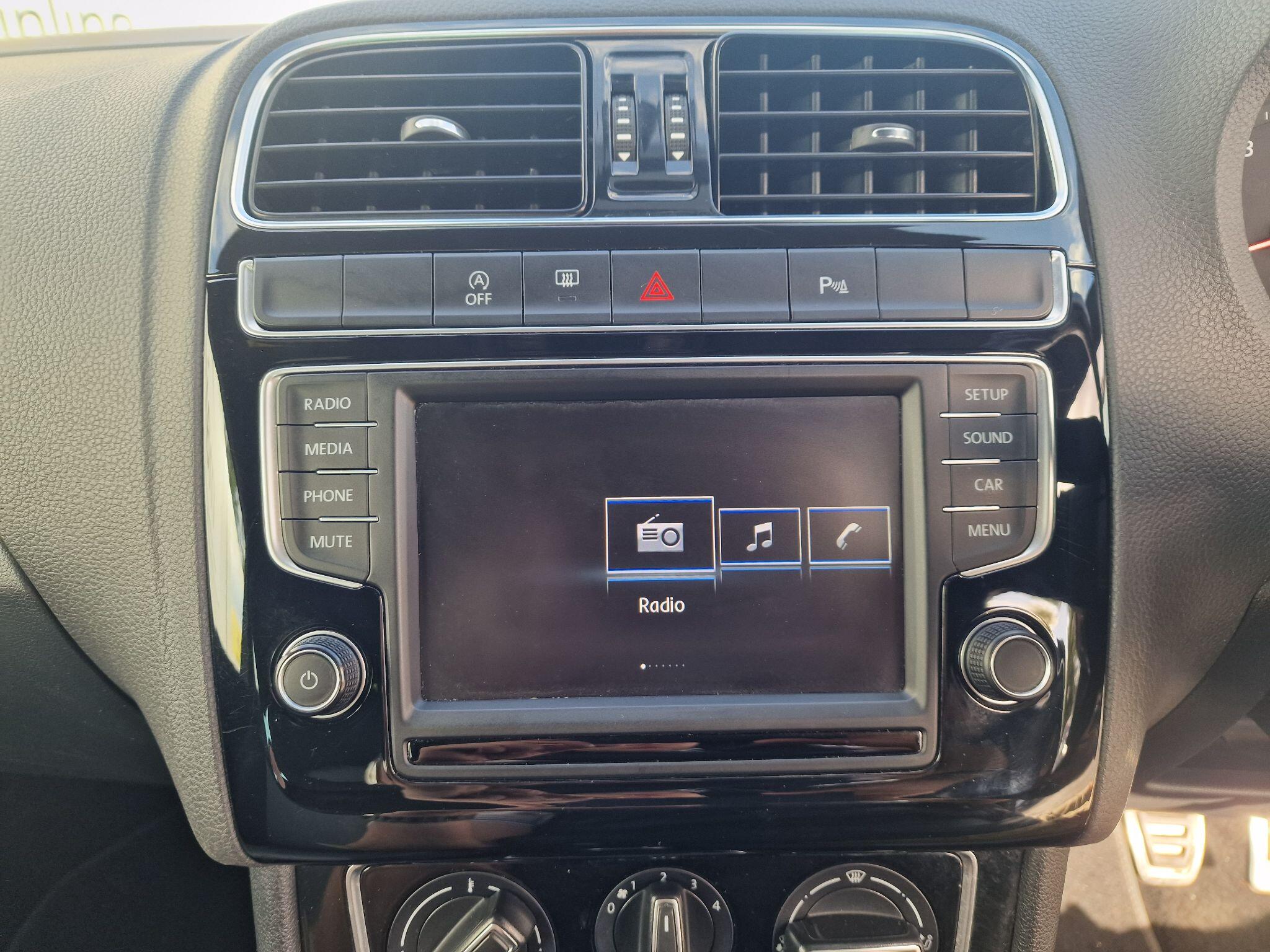 Volkswagen Polo view 42