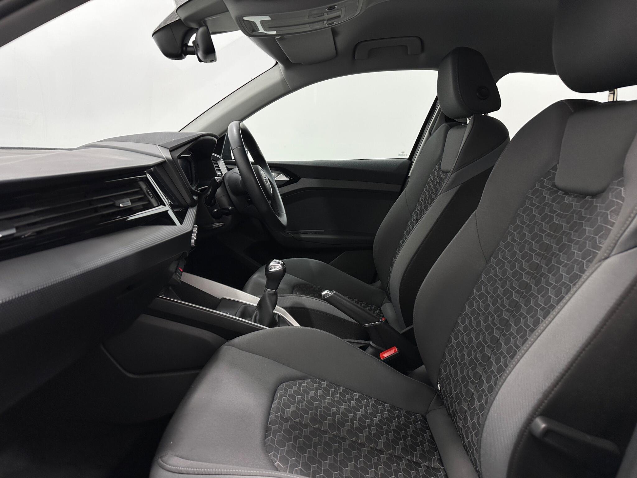 Audi A1 view 33