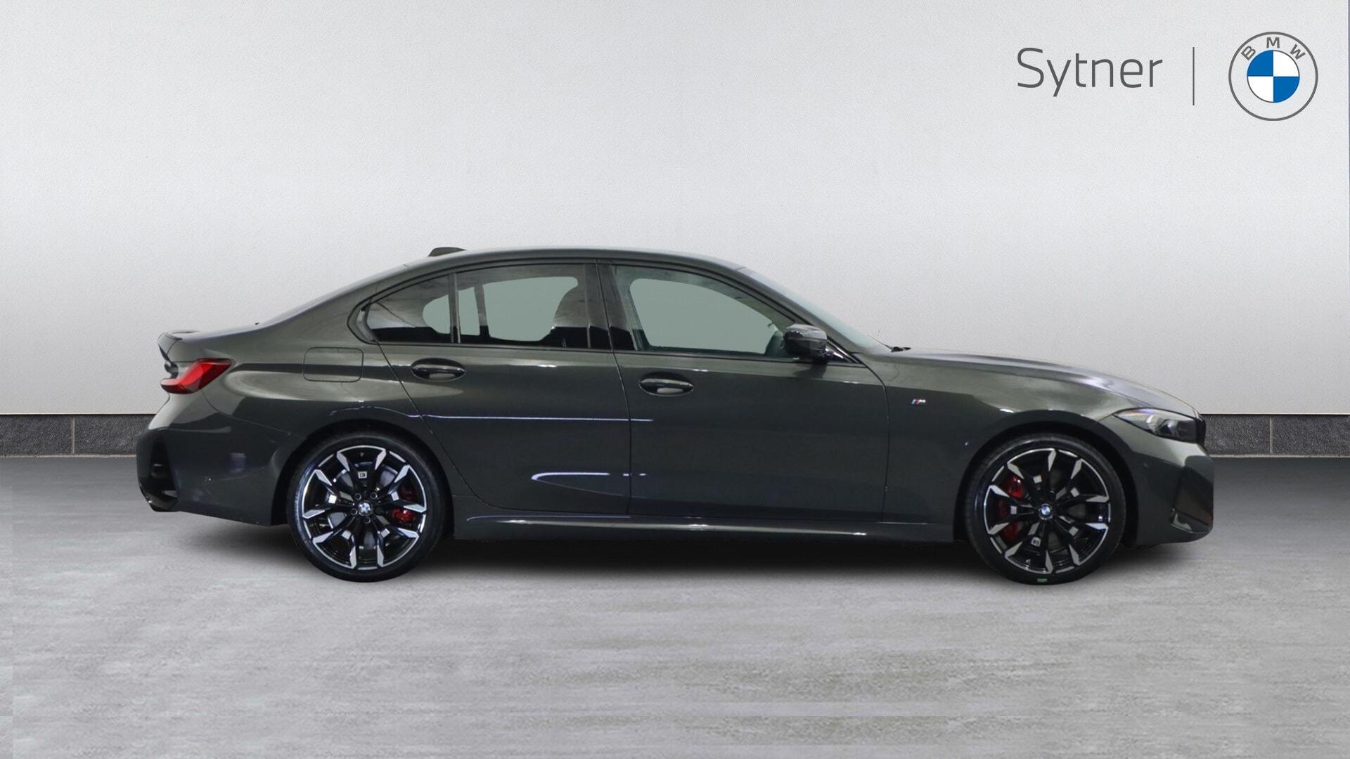 BMW 3 Series view 3