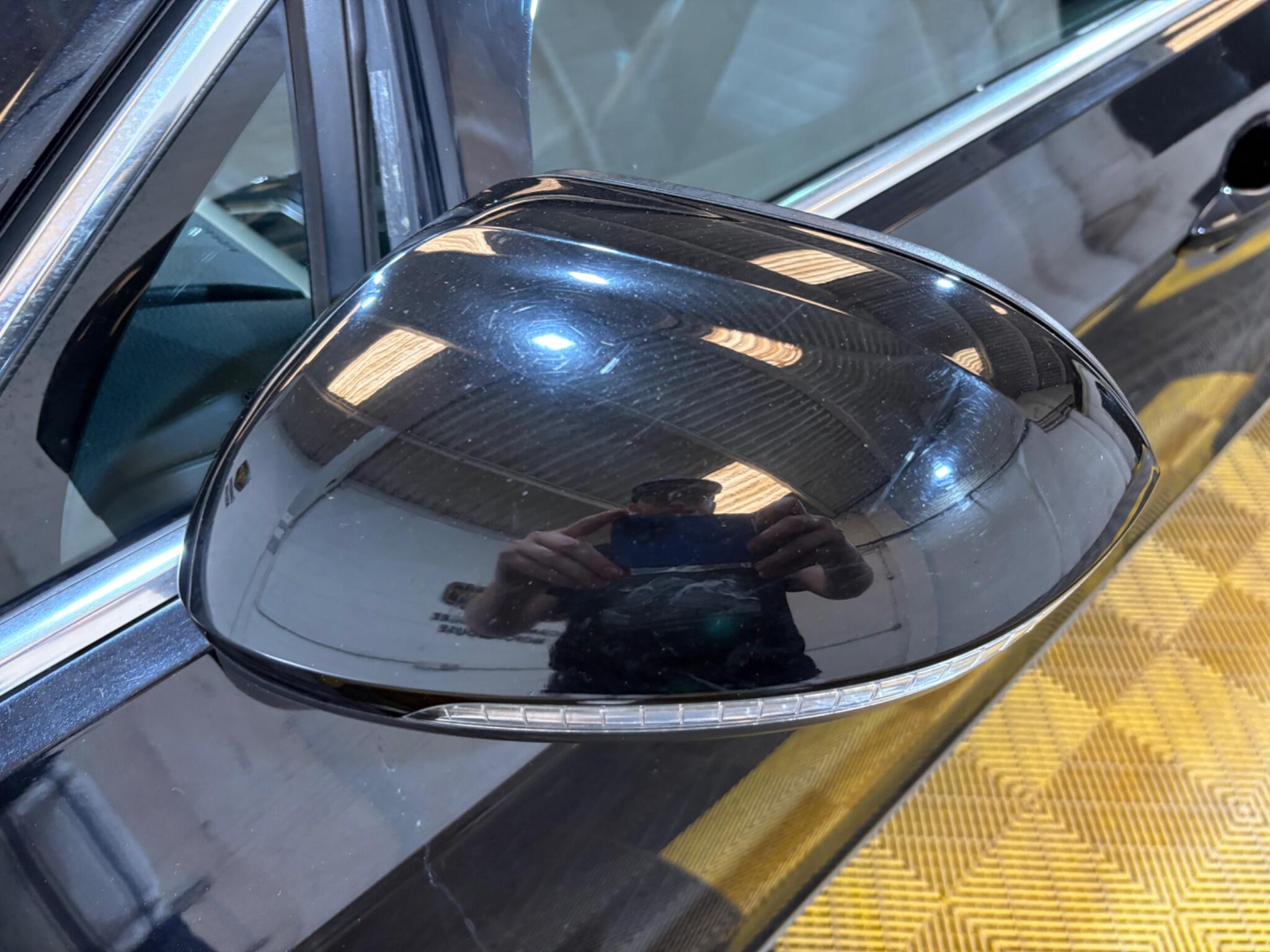 Volkswagen Passat view 76
