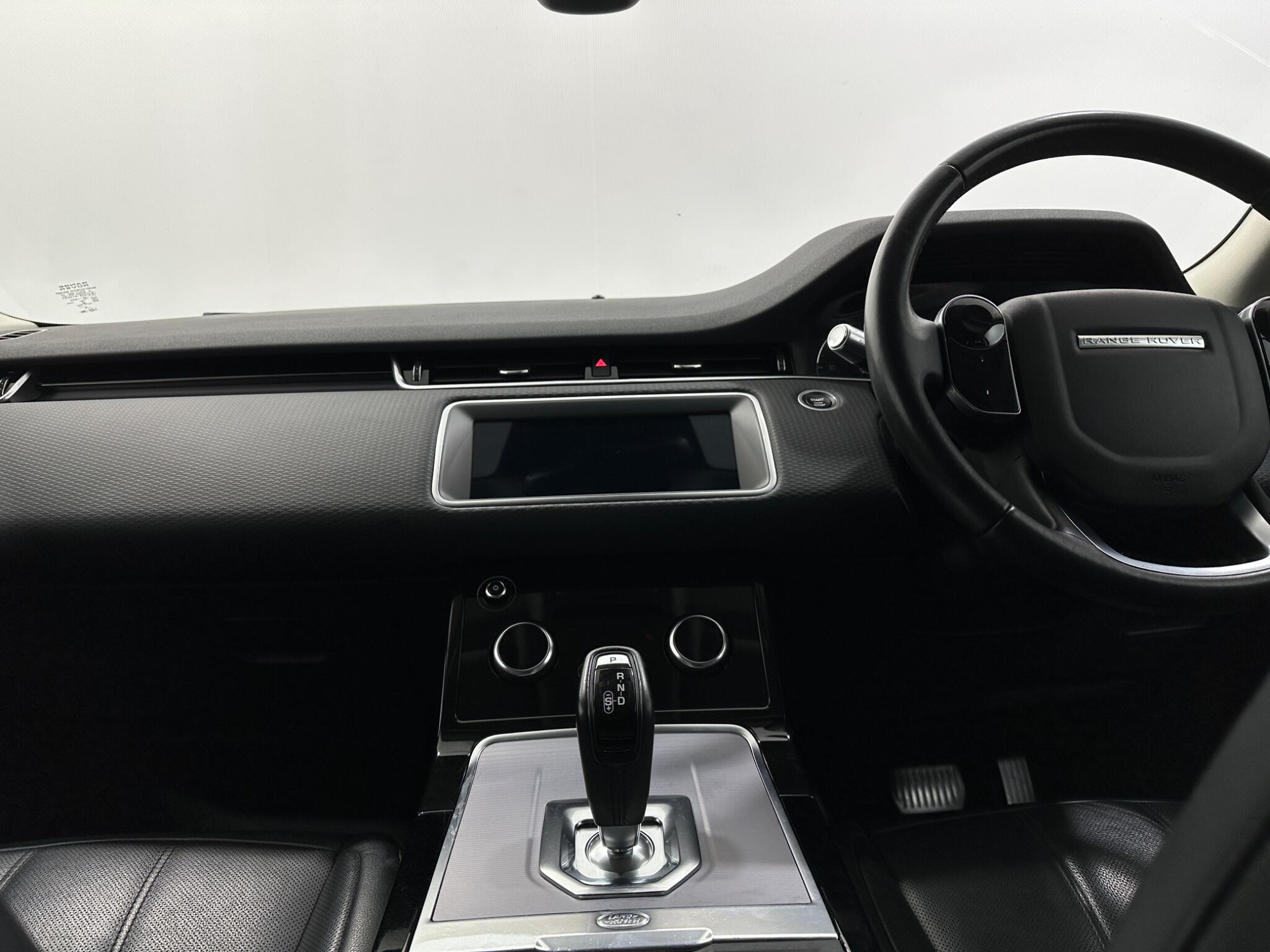 Land Rover Range Rover Evoque view 18