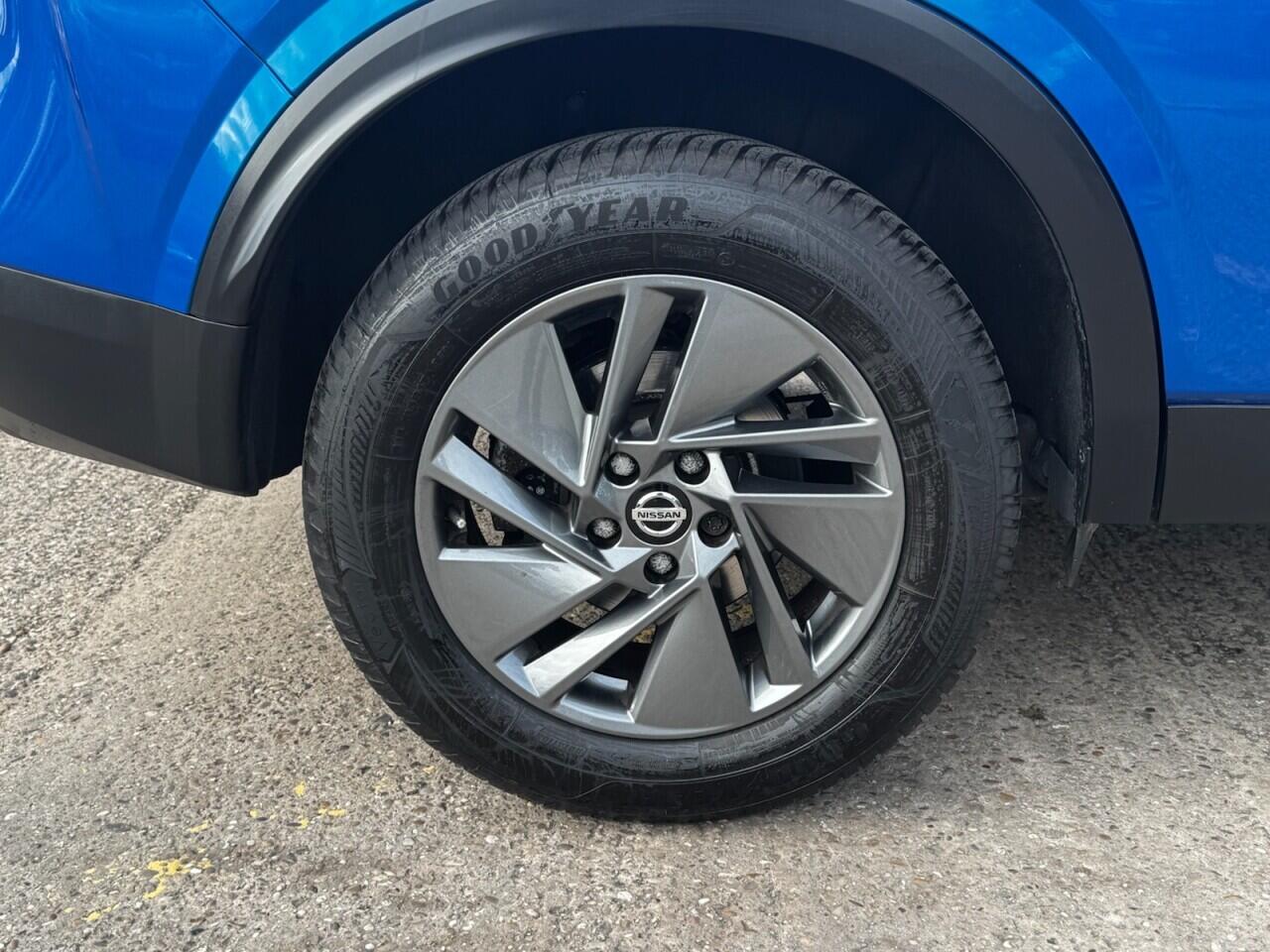 Nissan Qashqai view 16