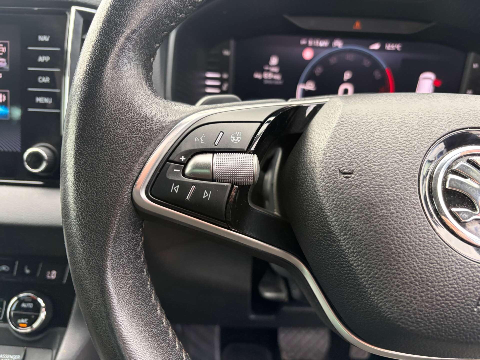 Skoda Karoq view 38