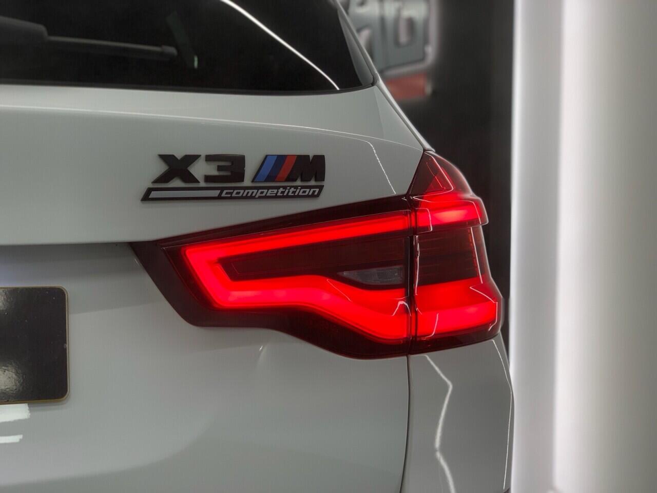 BMW X3 M view 9