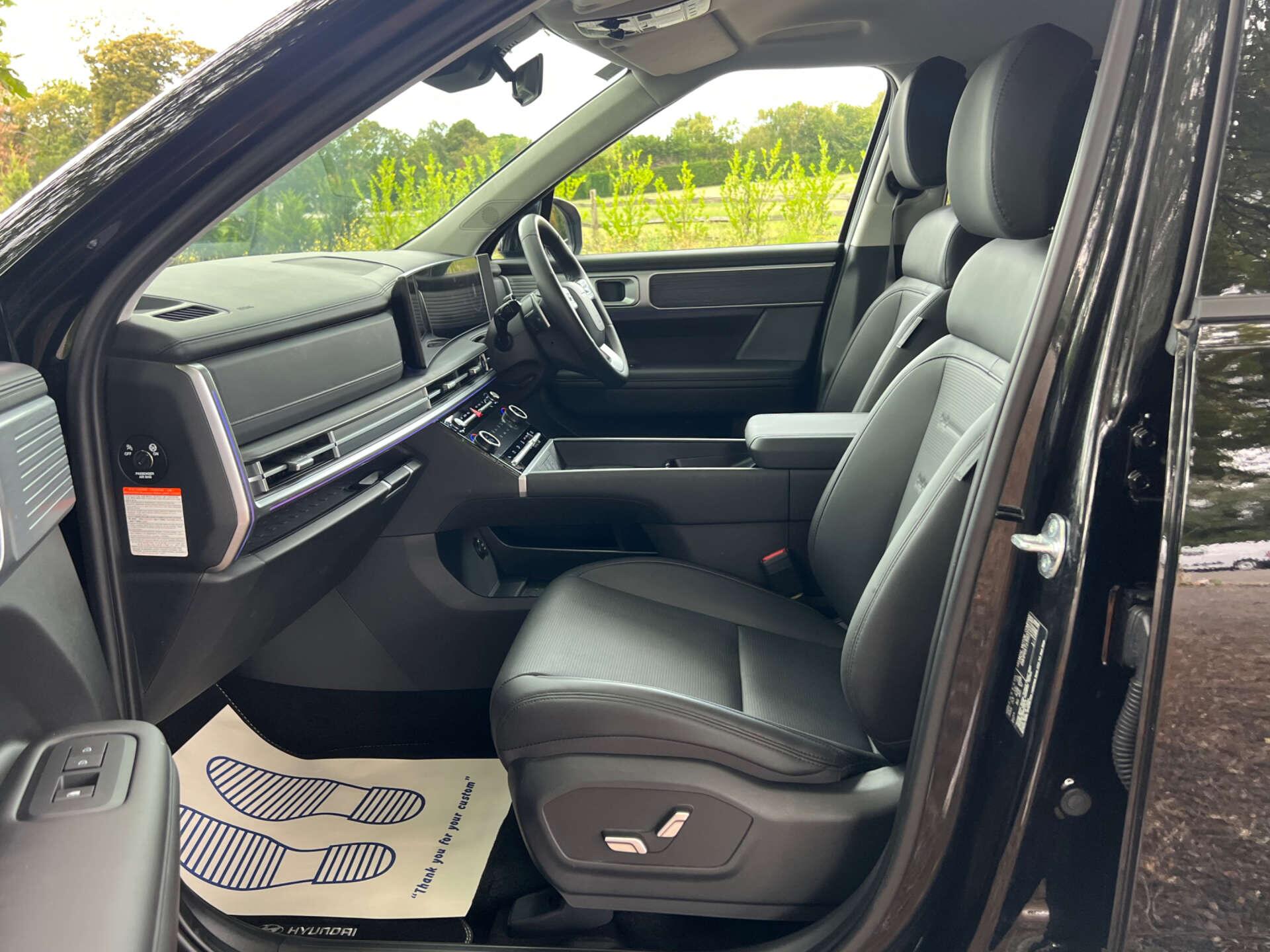 Hyundai Santa Fe view 35