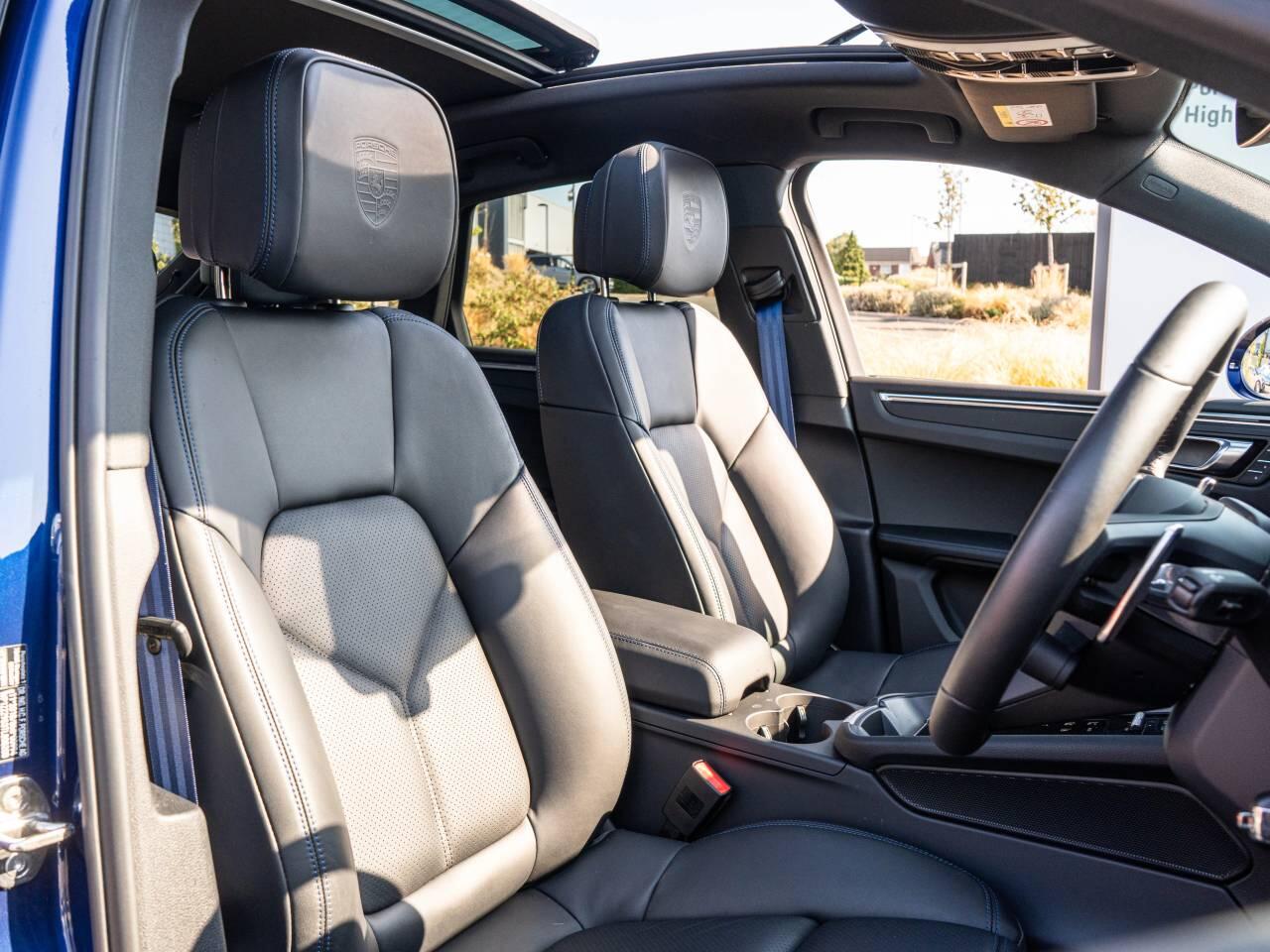 Porsche Macan view 5