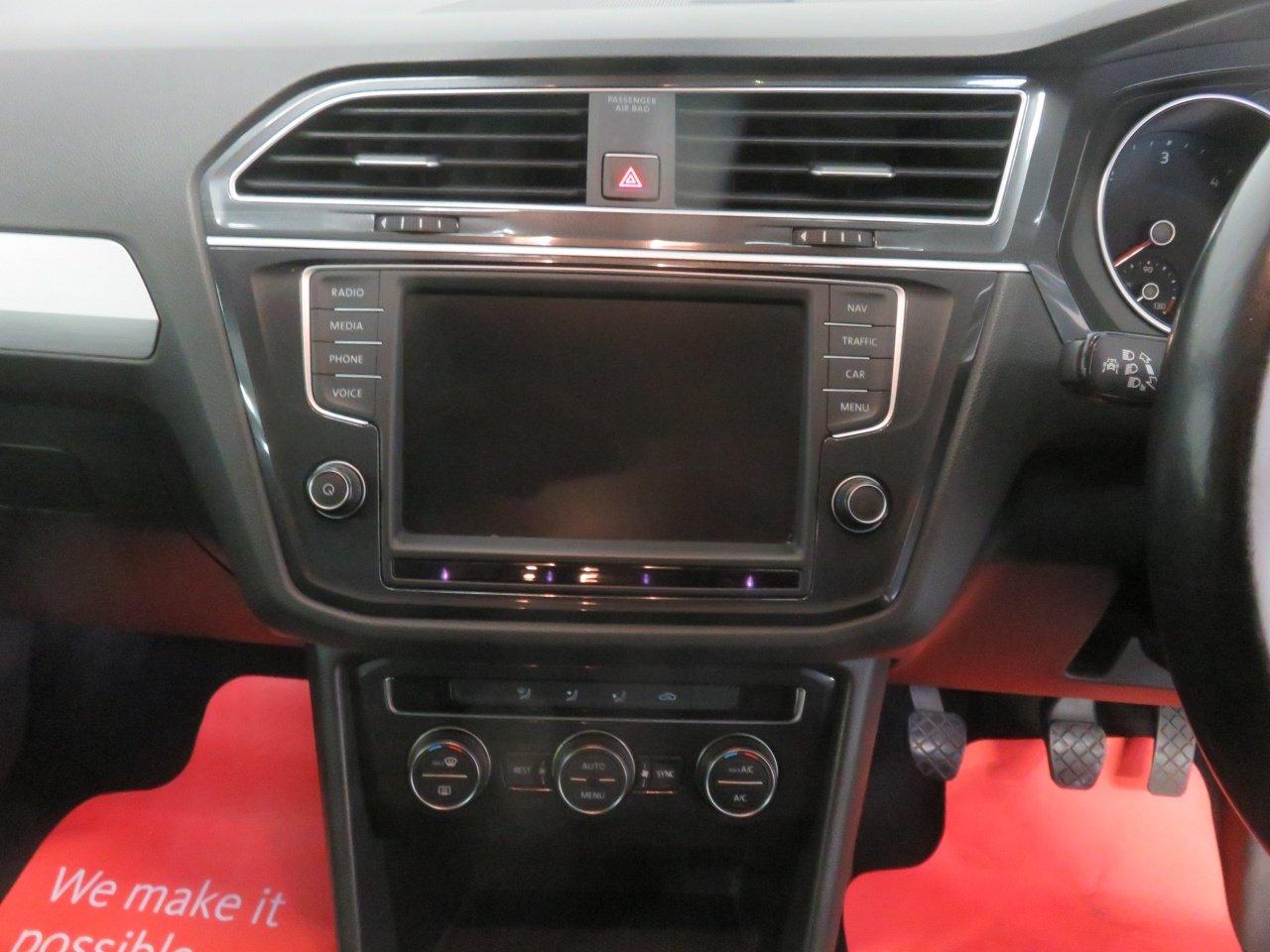 Volkswagen Tiguan view 31