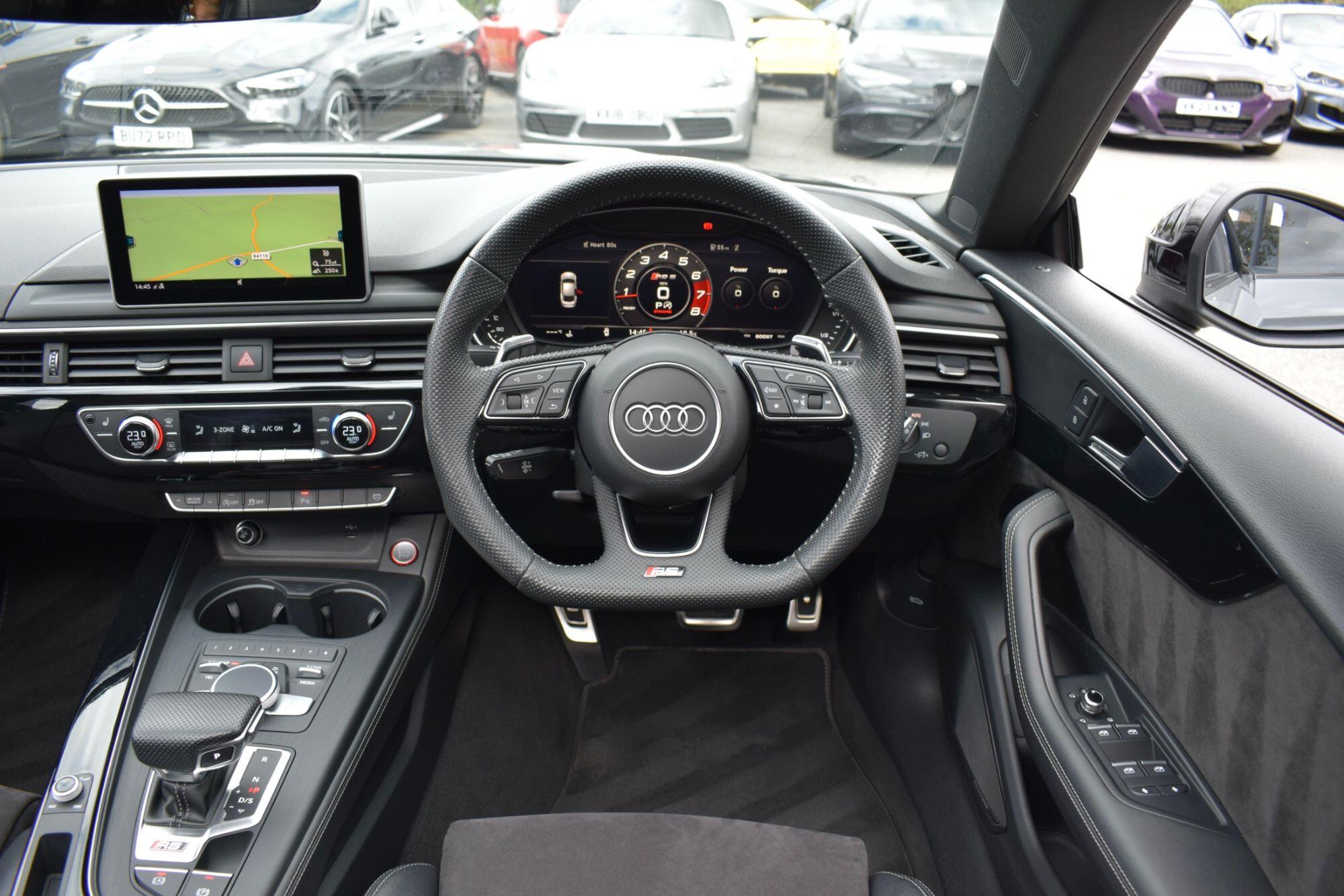 Audi RS5 view 25