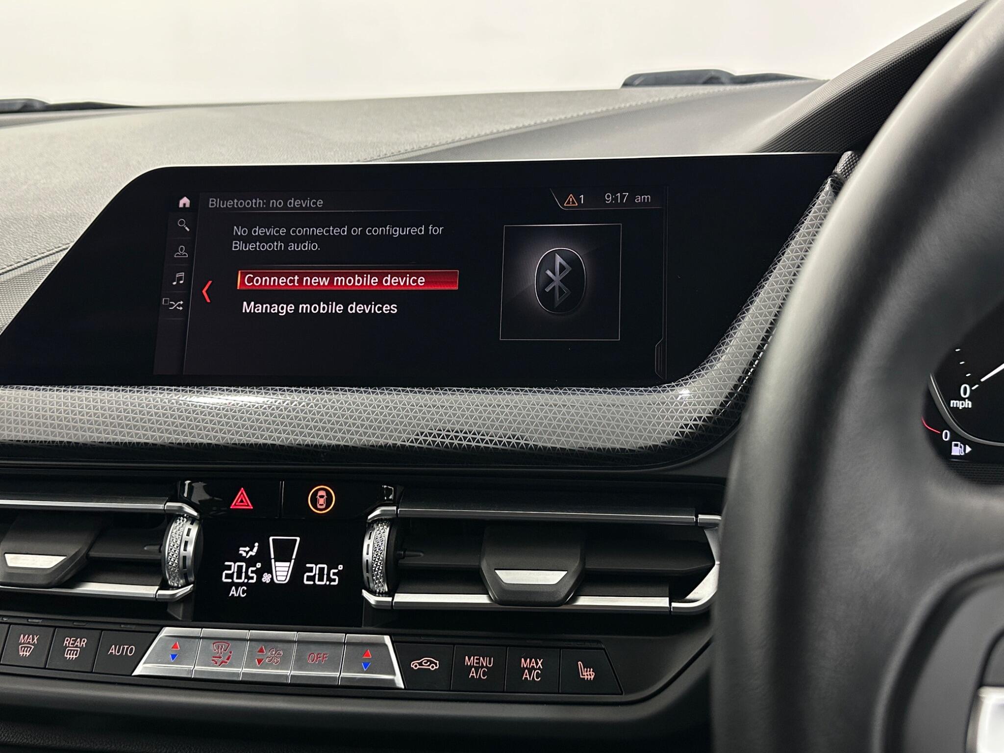BMW 1 Series view 27