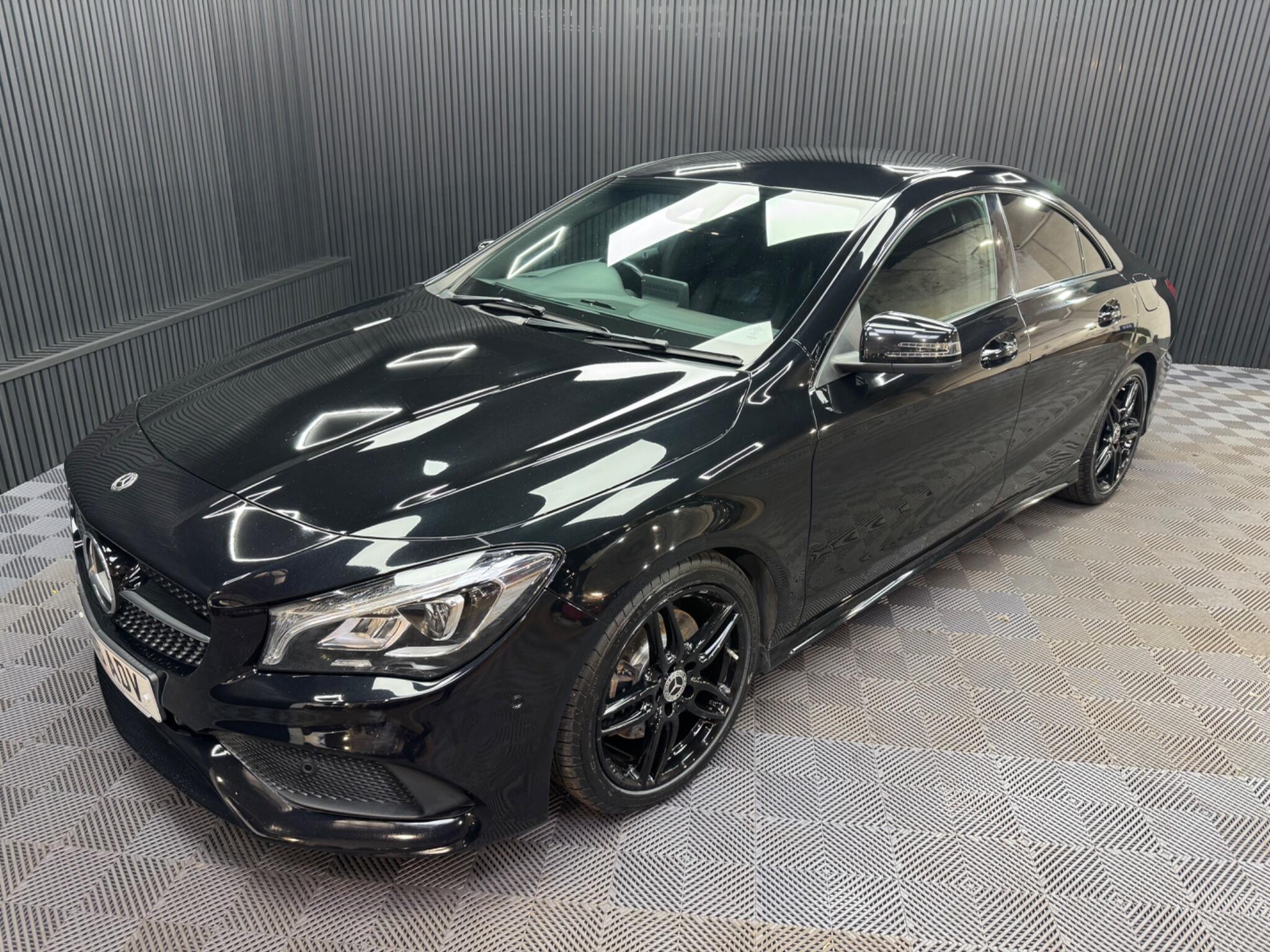 Mercedes-Benz Cla view 22