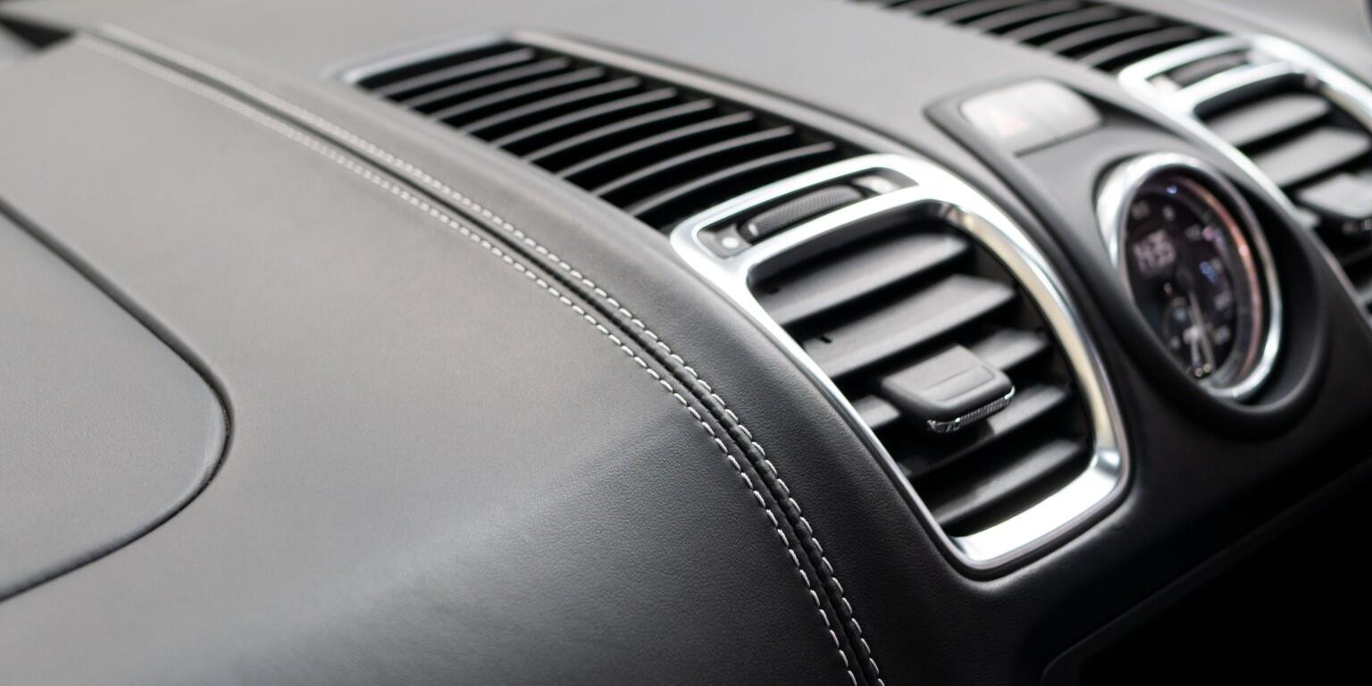 Porsche Boxster view 33