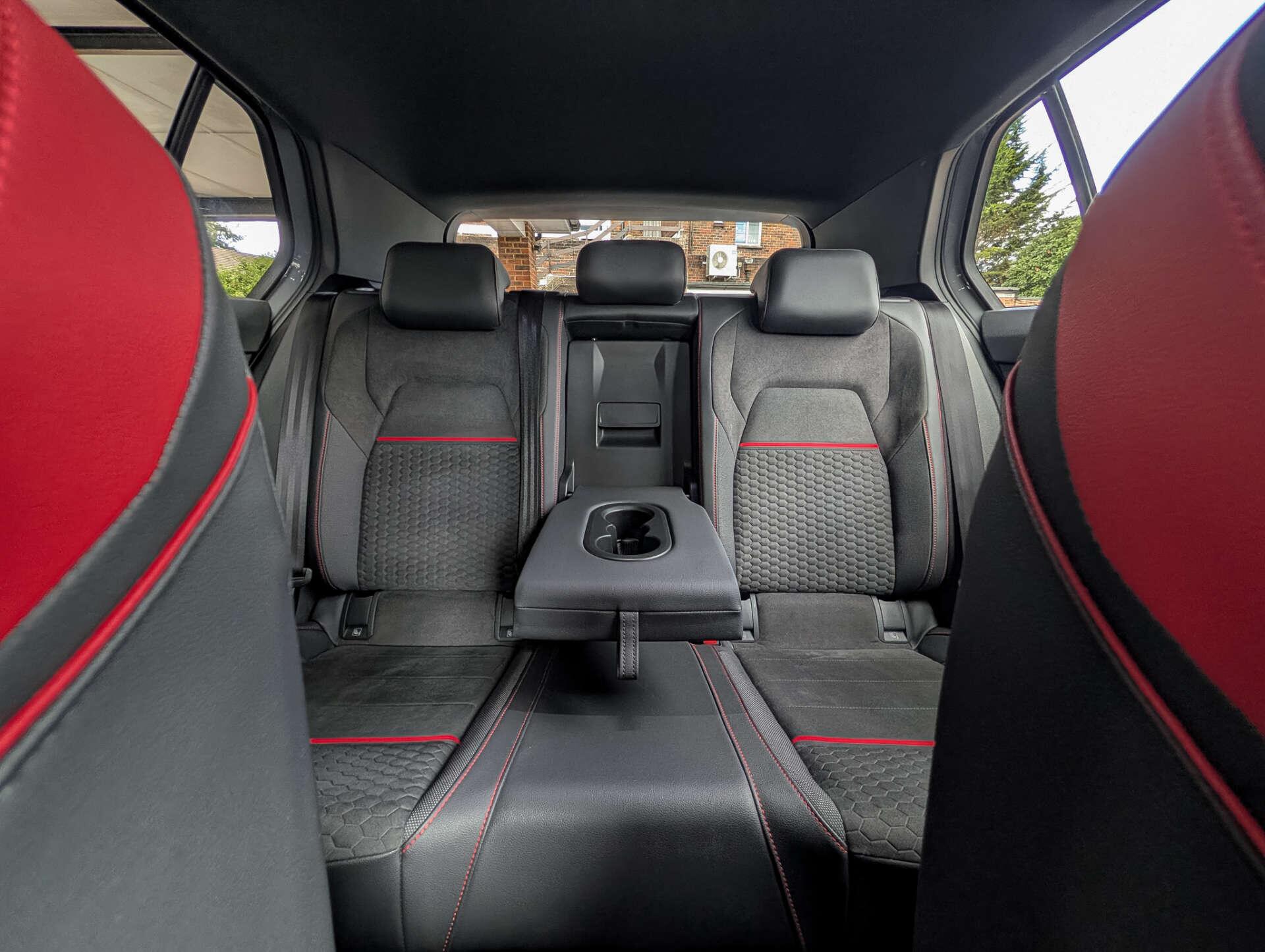 Volkswagen Golf view 24