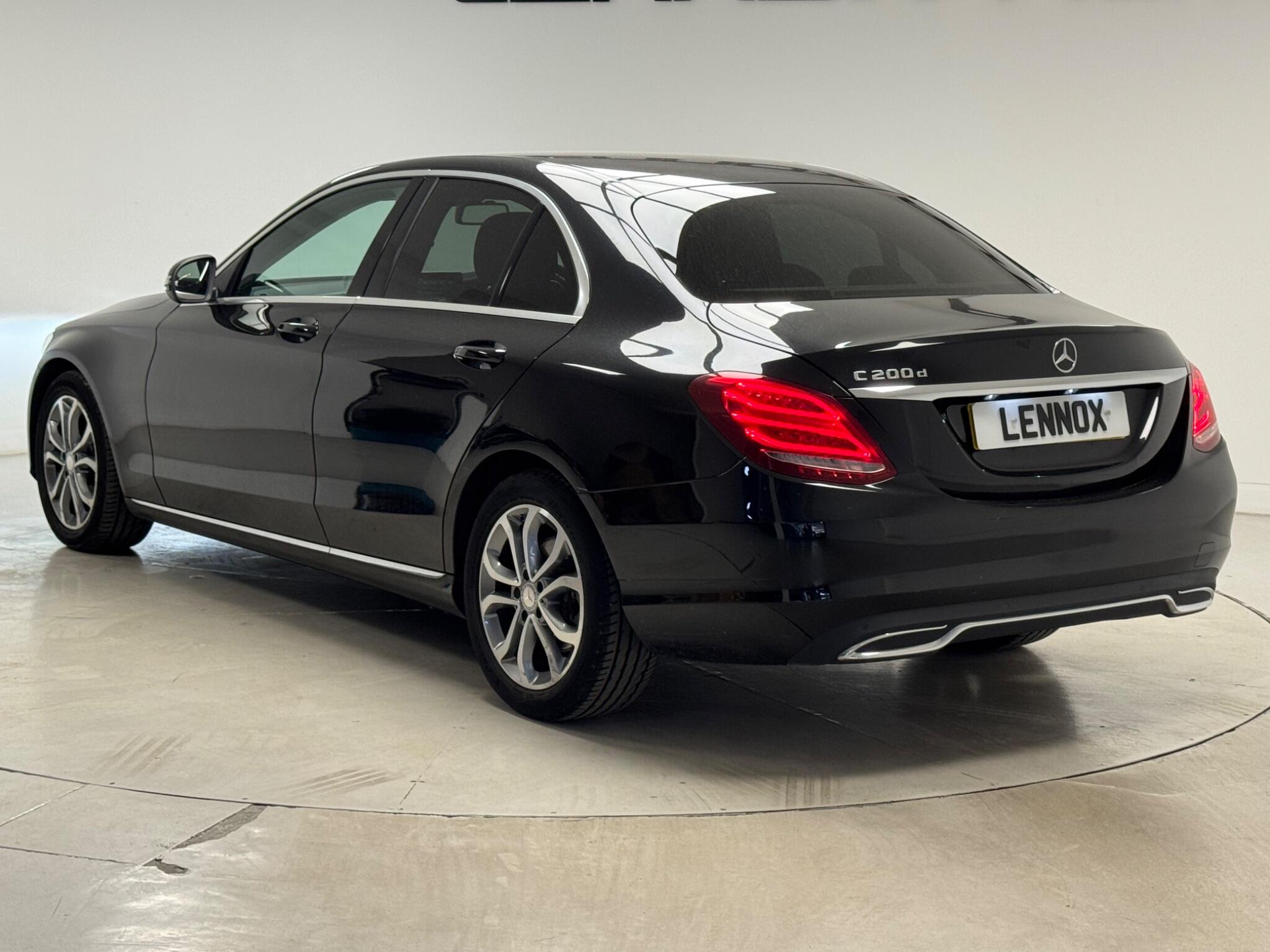 Mercedes-Benz C-Class view 4