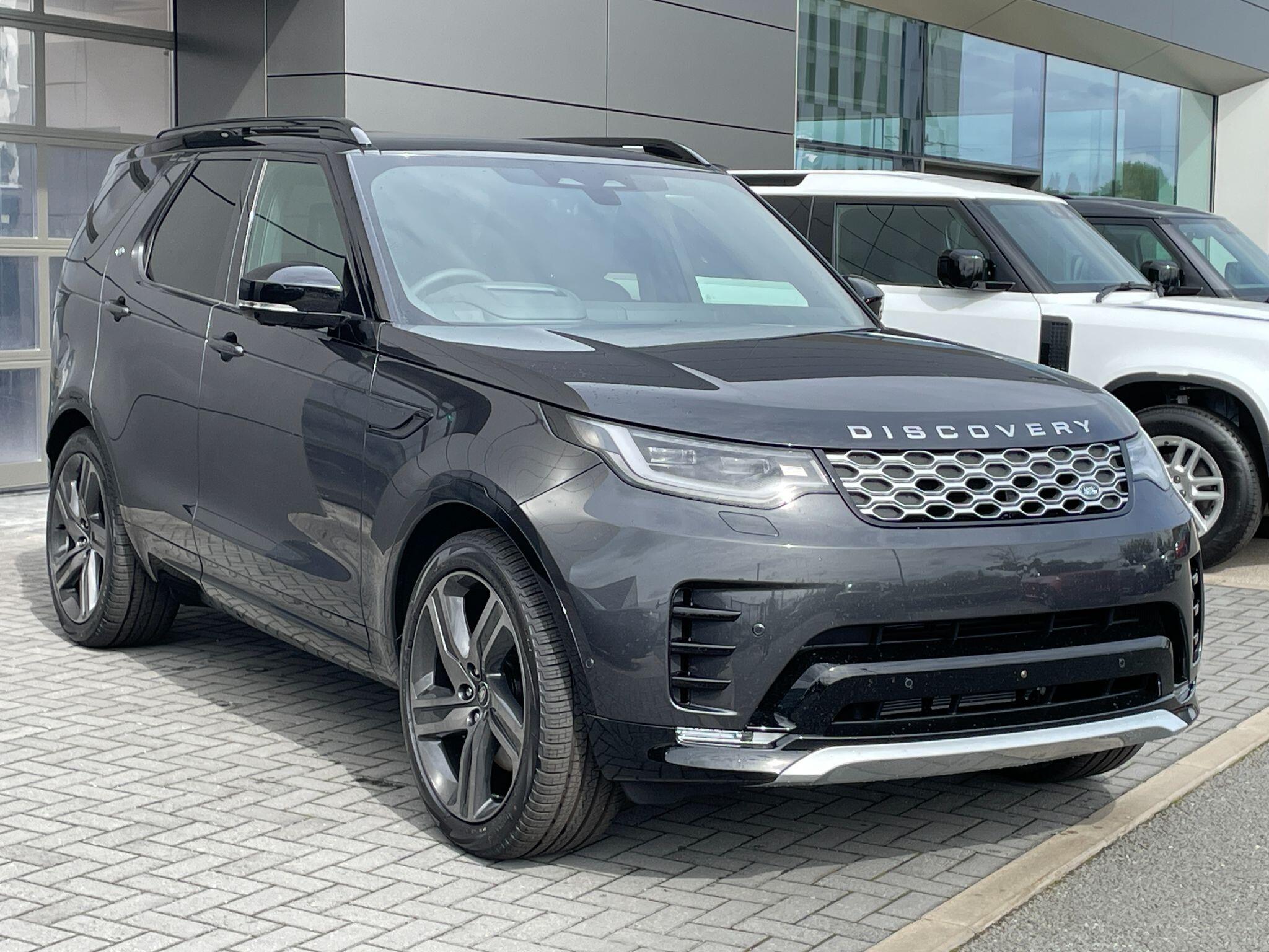 Land Rover Discovery in Grey for sale