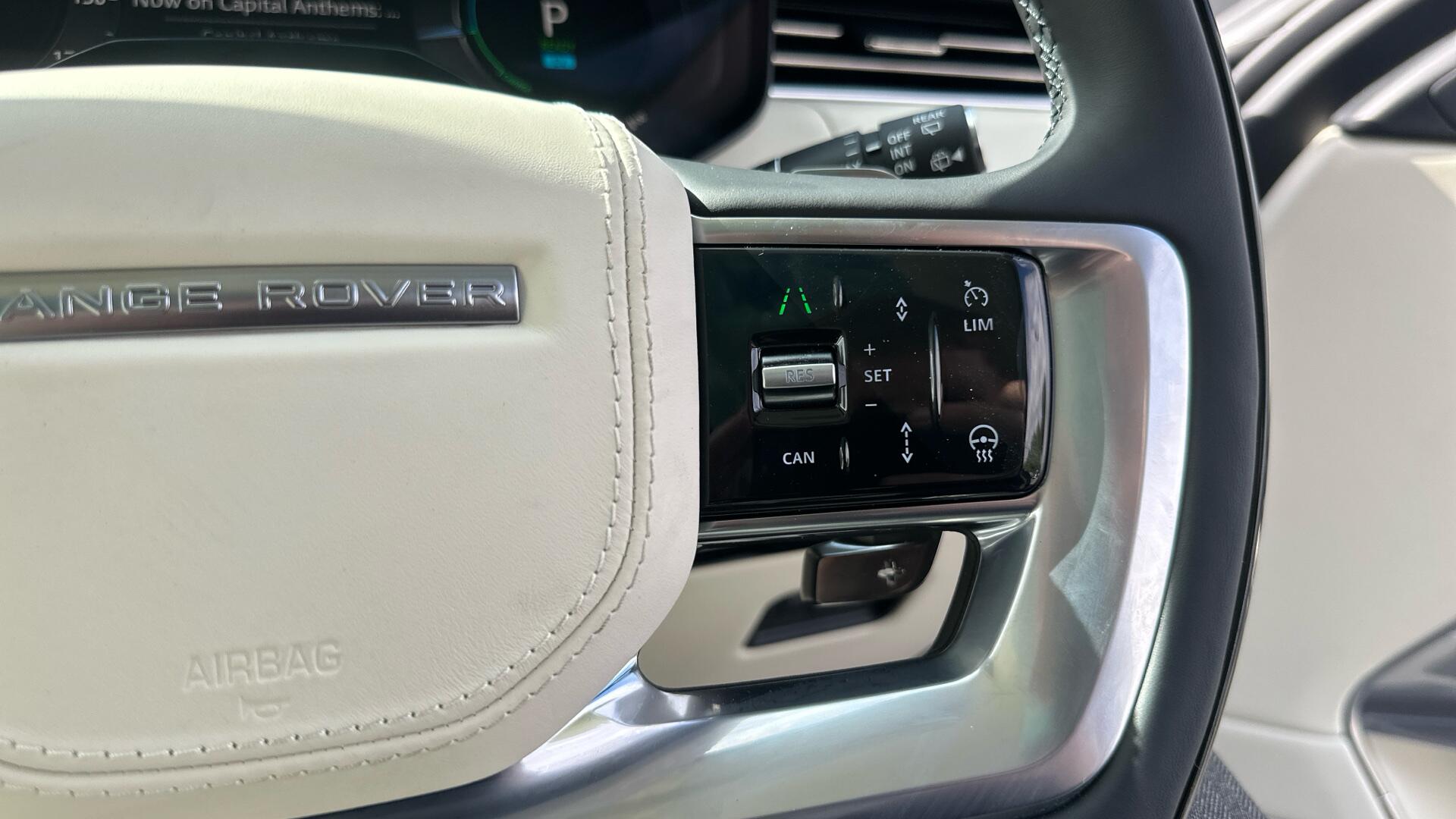 Land Rover Range Rover view 48