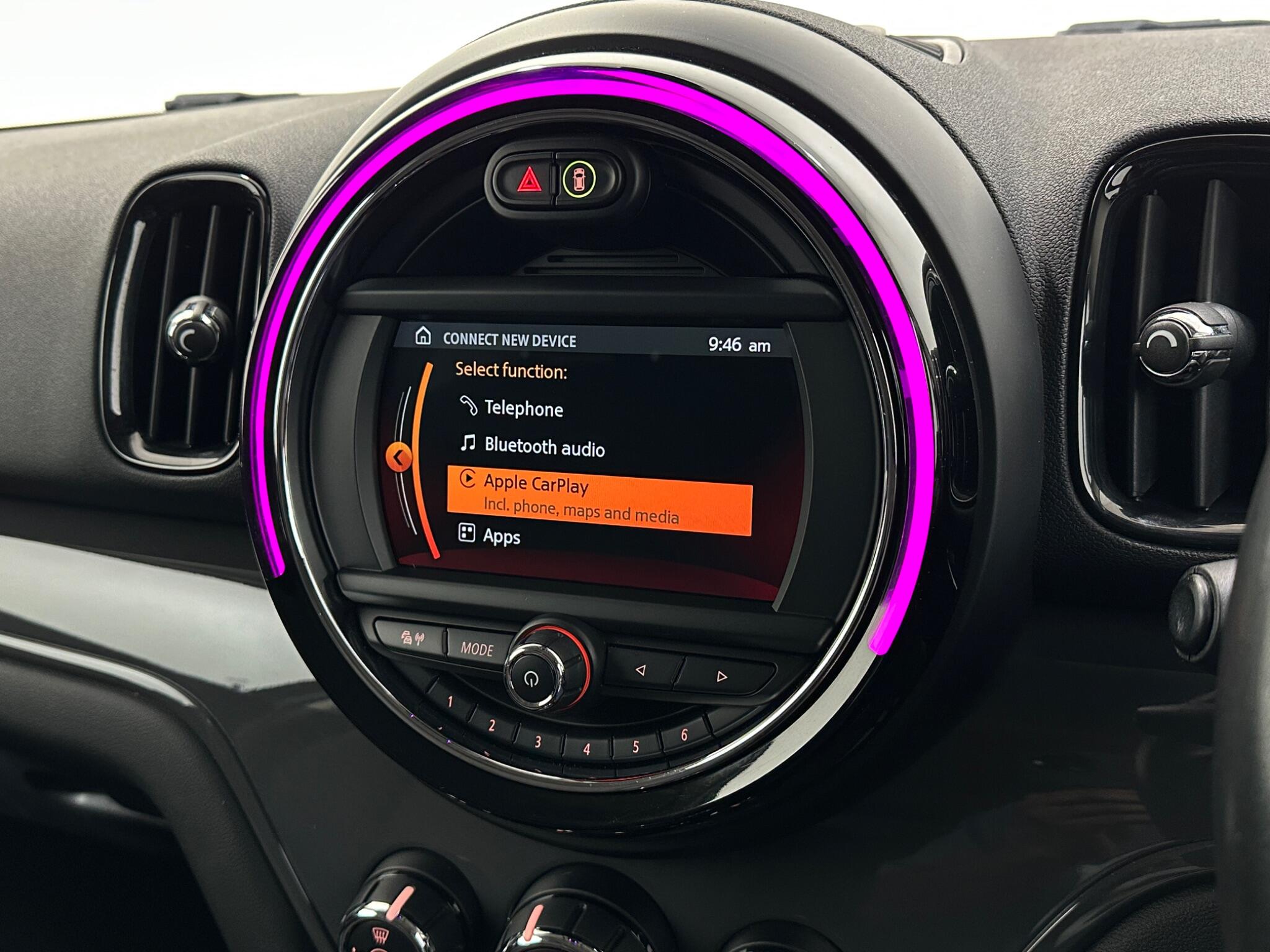 Mini Countryman view 26