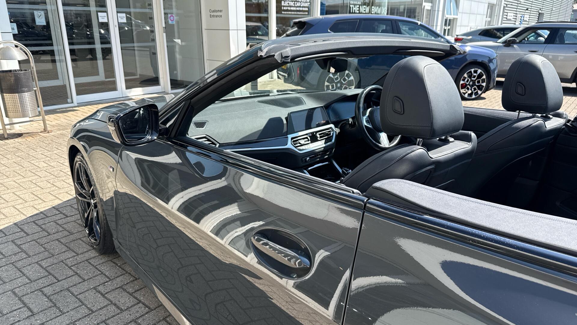 BMW 4 Series view 30