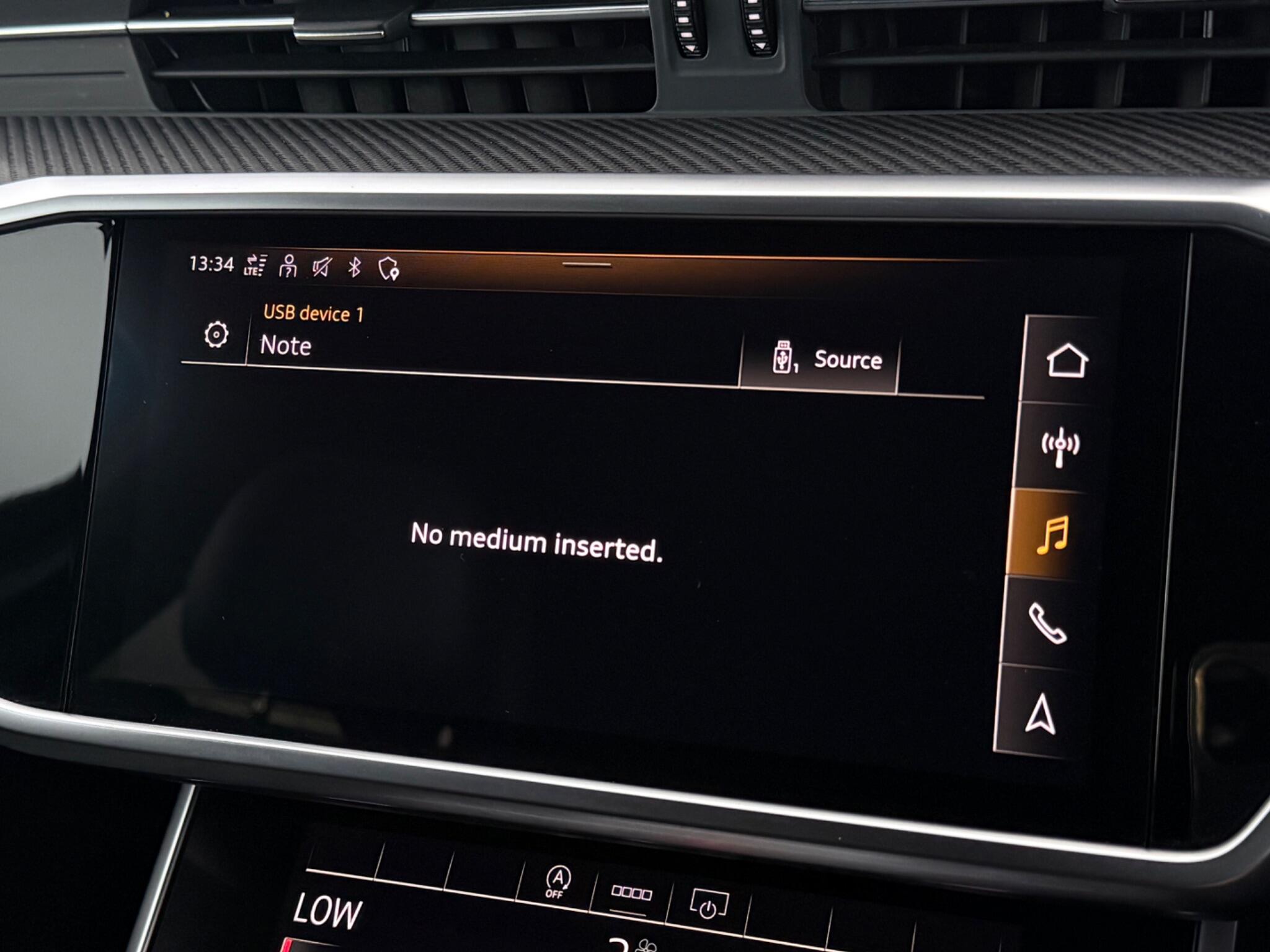Audi A6 view 29