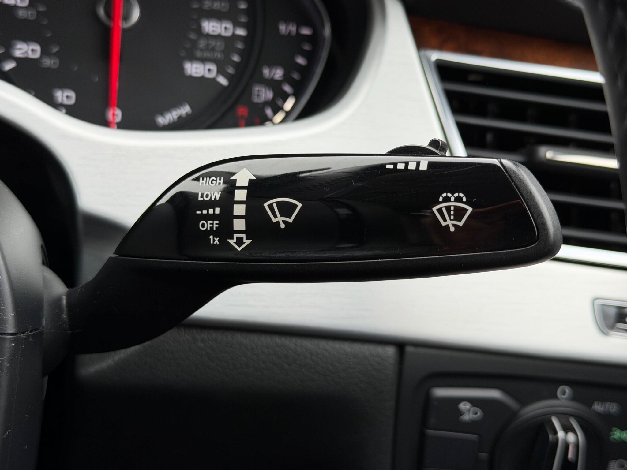 Audi A8 view 55