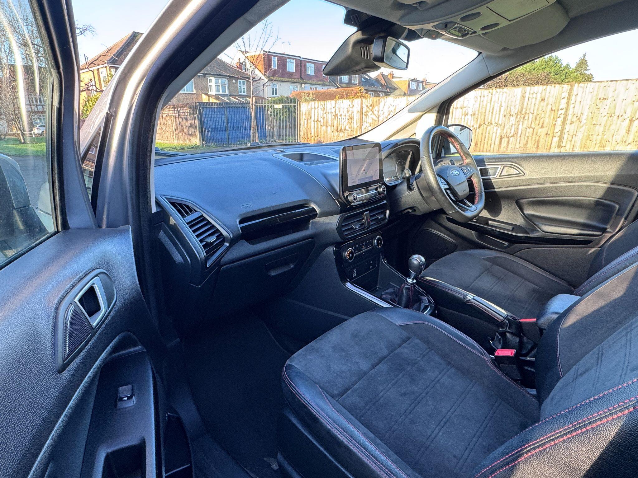 2022 Ford EcoSport 1.0T EcoBoost ST-Line Euro 6 (s/s) 5dr • 7,000 miles image 46
