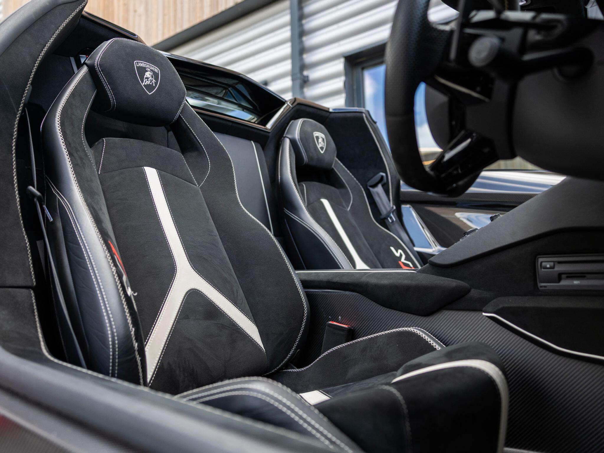 Lamborghini Aventador view 37