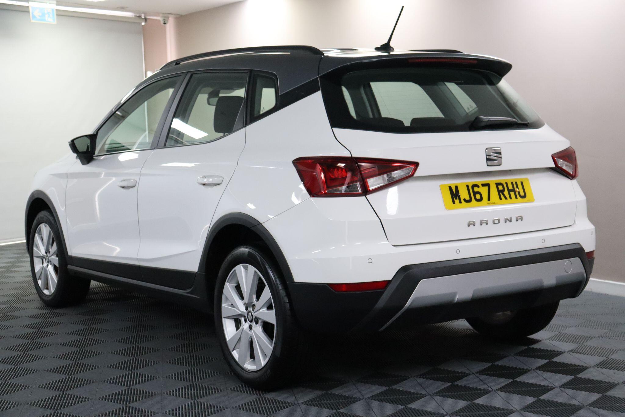 Seat Arona view 10