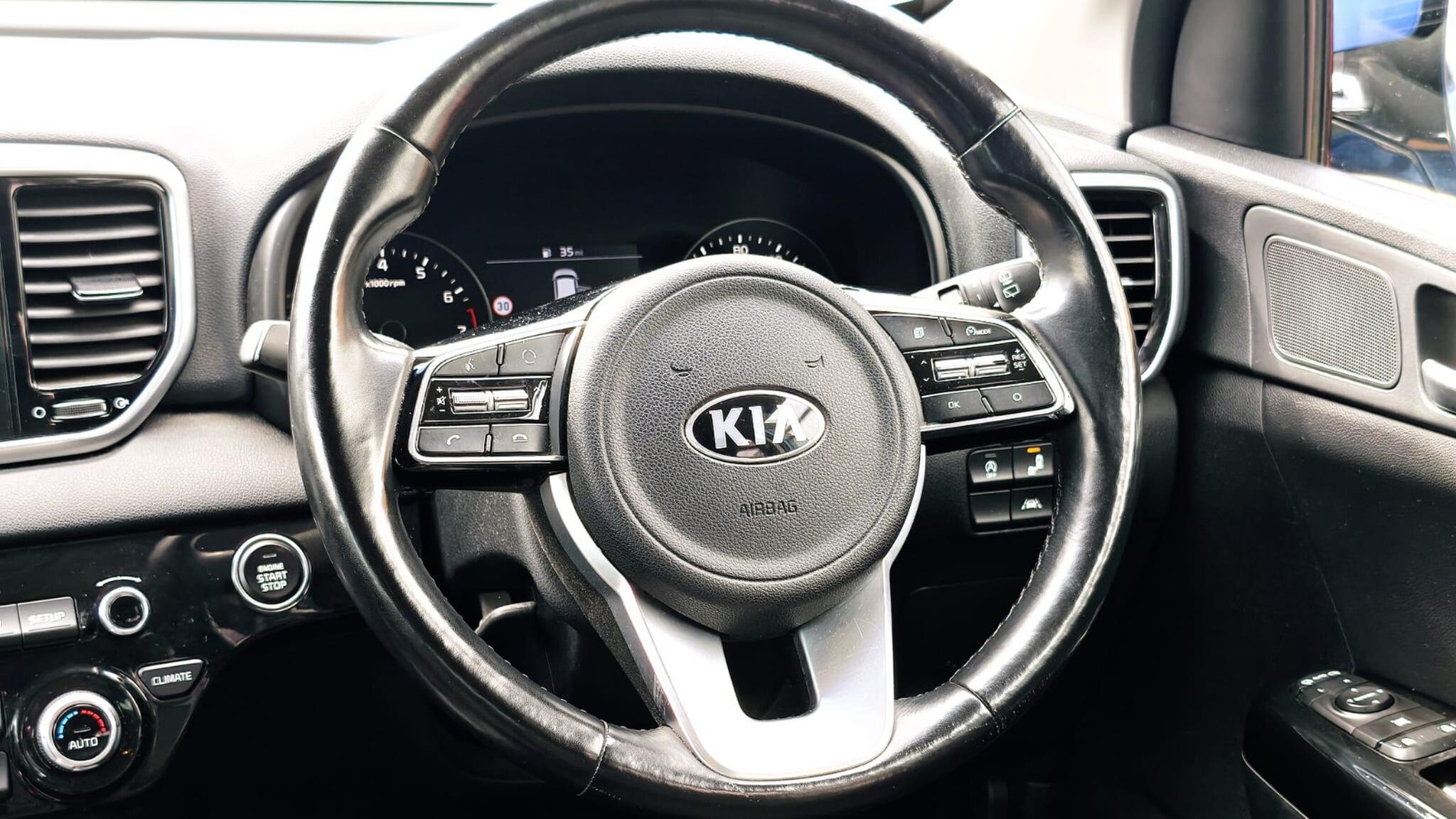 Kia Sportage view 11