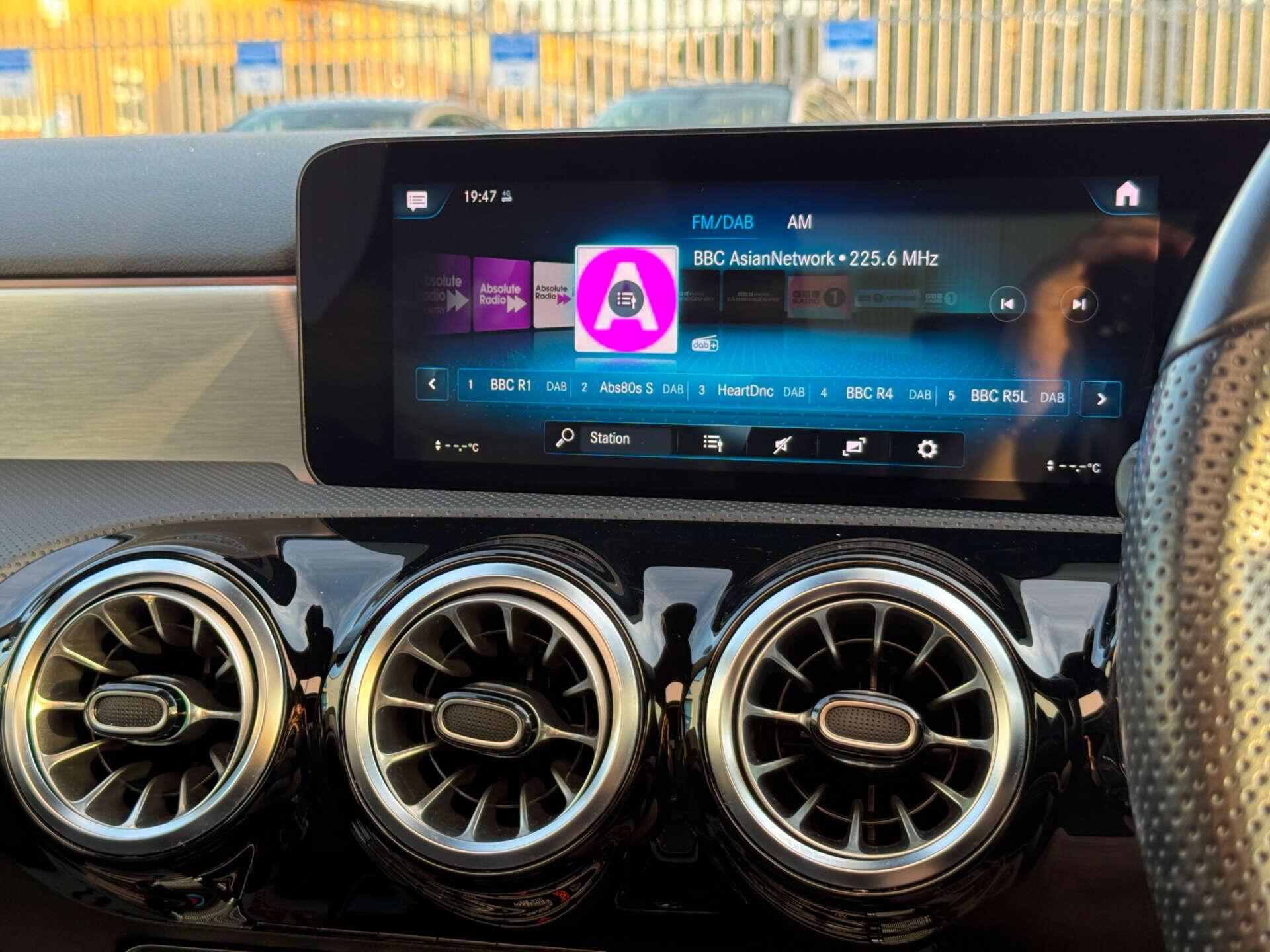 Mercedes-Benz A Class view 66