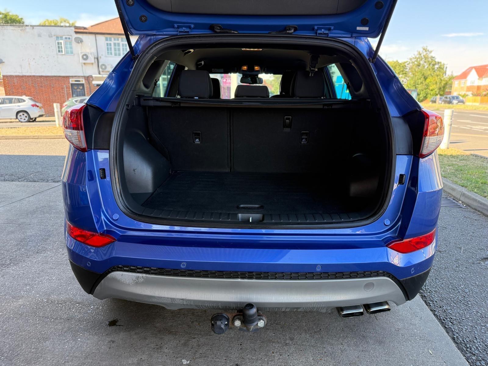 Hyundai Tucson view 48