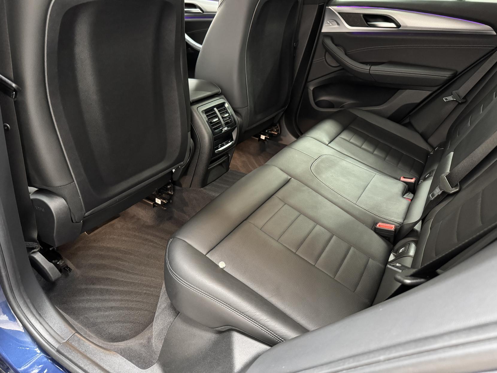BMW X3 view 53