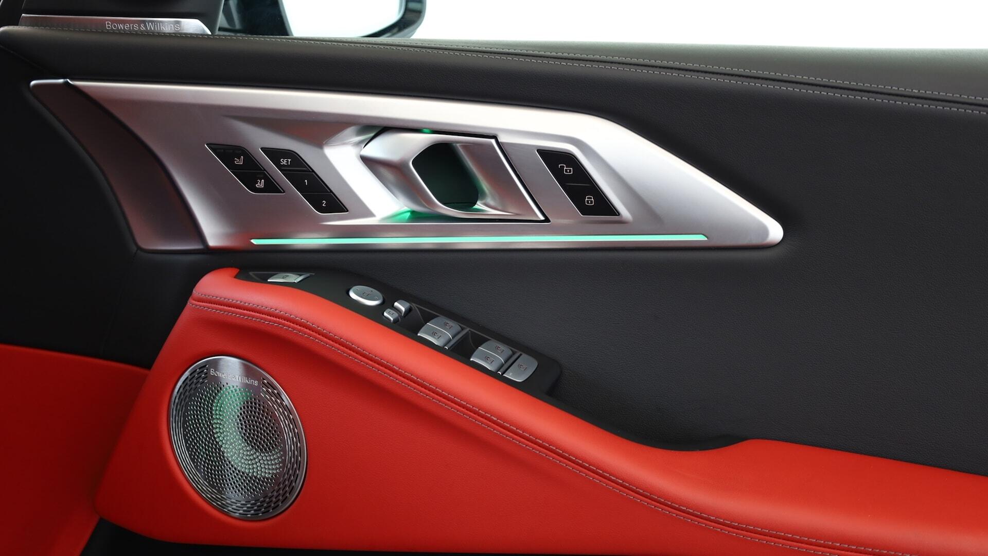 BMW XM view 21