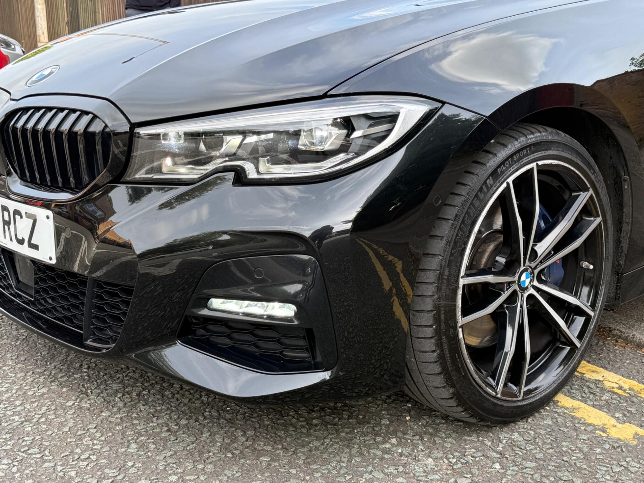 BMW 3 Series - Image 14