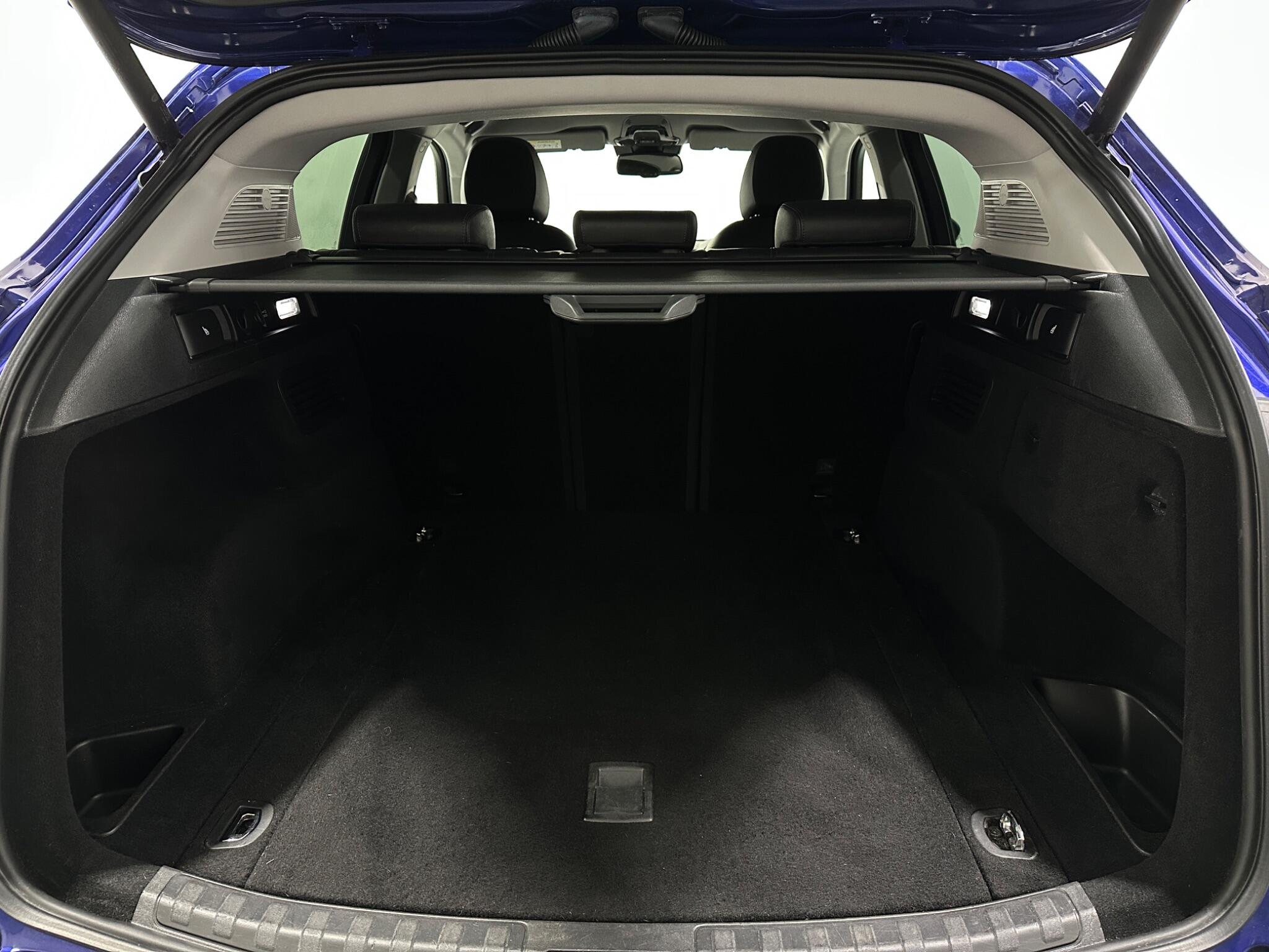 Alfa Romeo Stelvio view 46