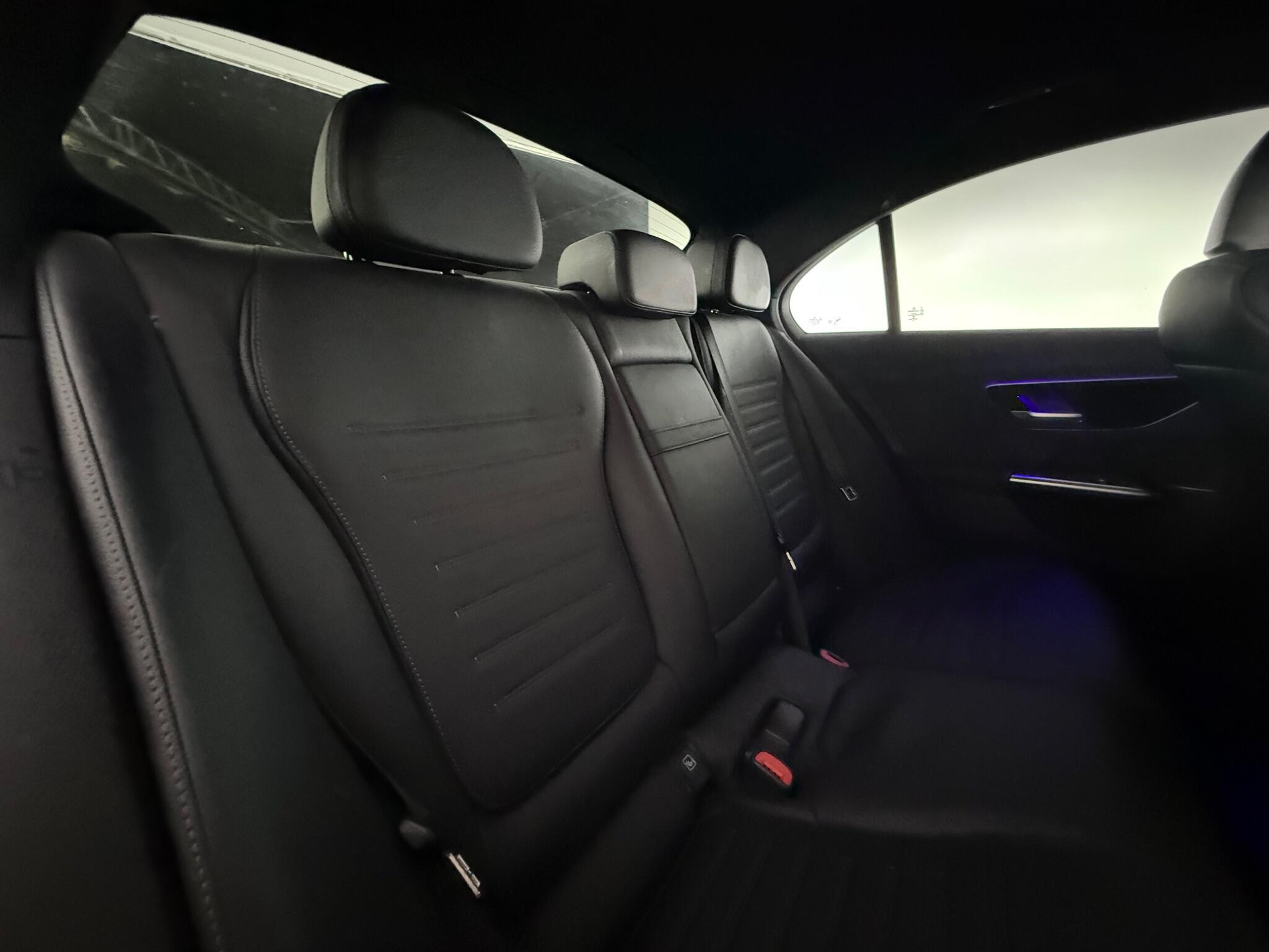 Mercedes-Benz C-Class view 48