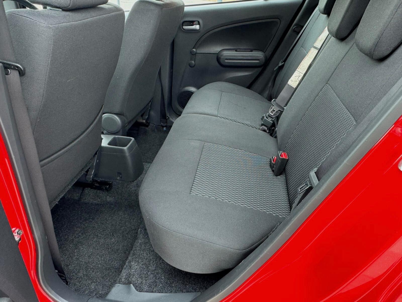 Suzuki Splash view 25