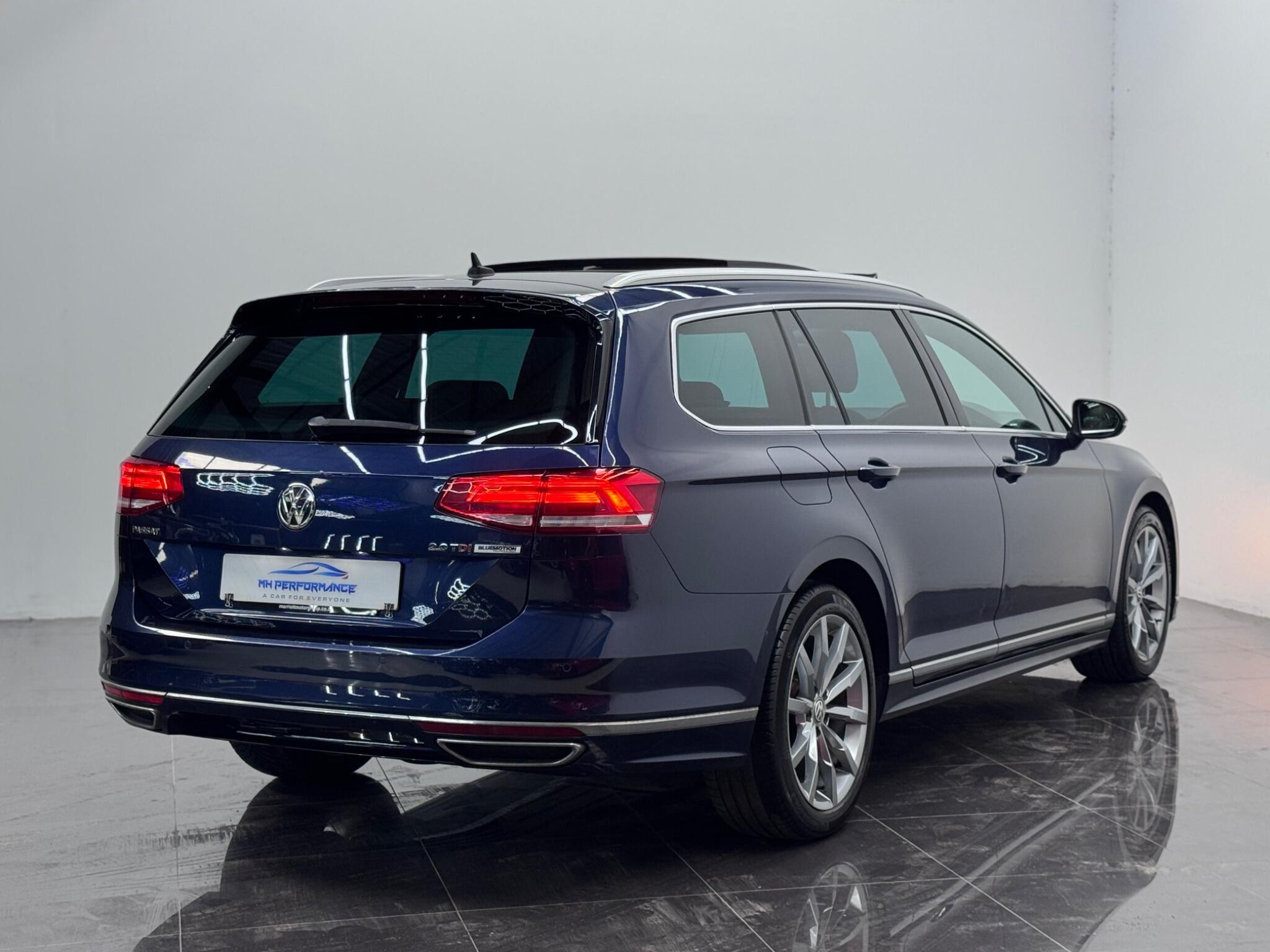 Volkswagen Passat view 34