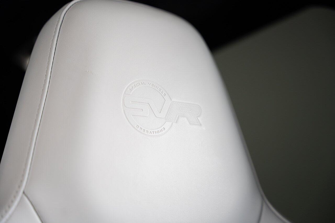 Land Rover Range Rover Sport view 32